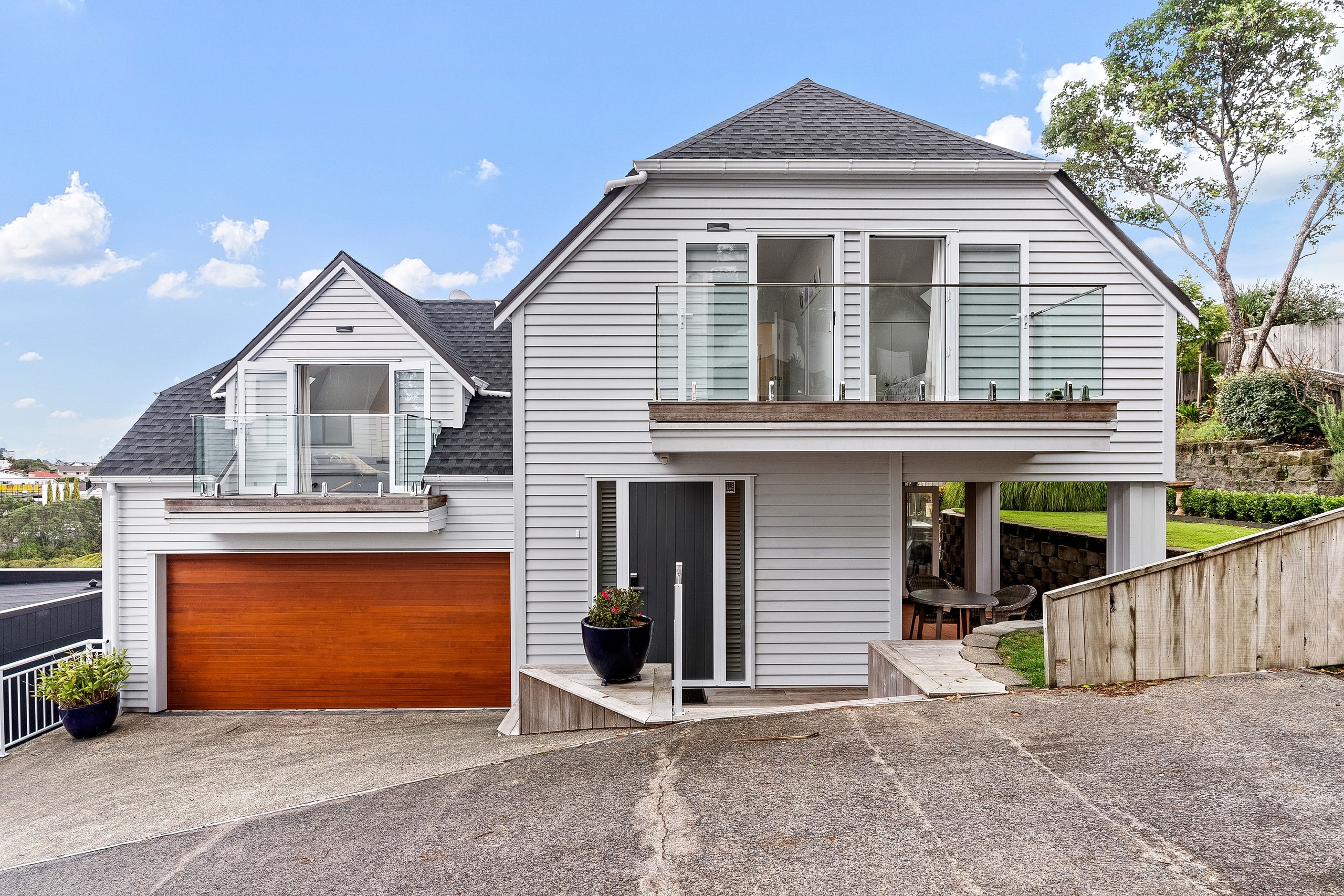 1/21 Rangitoto Terrace, Milford, North Shore City