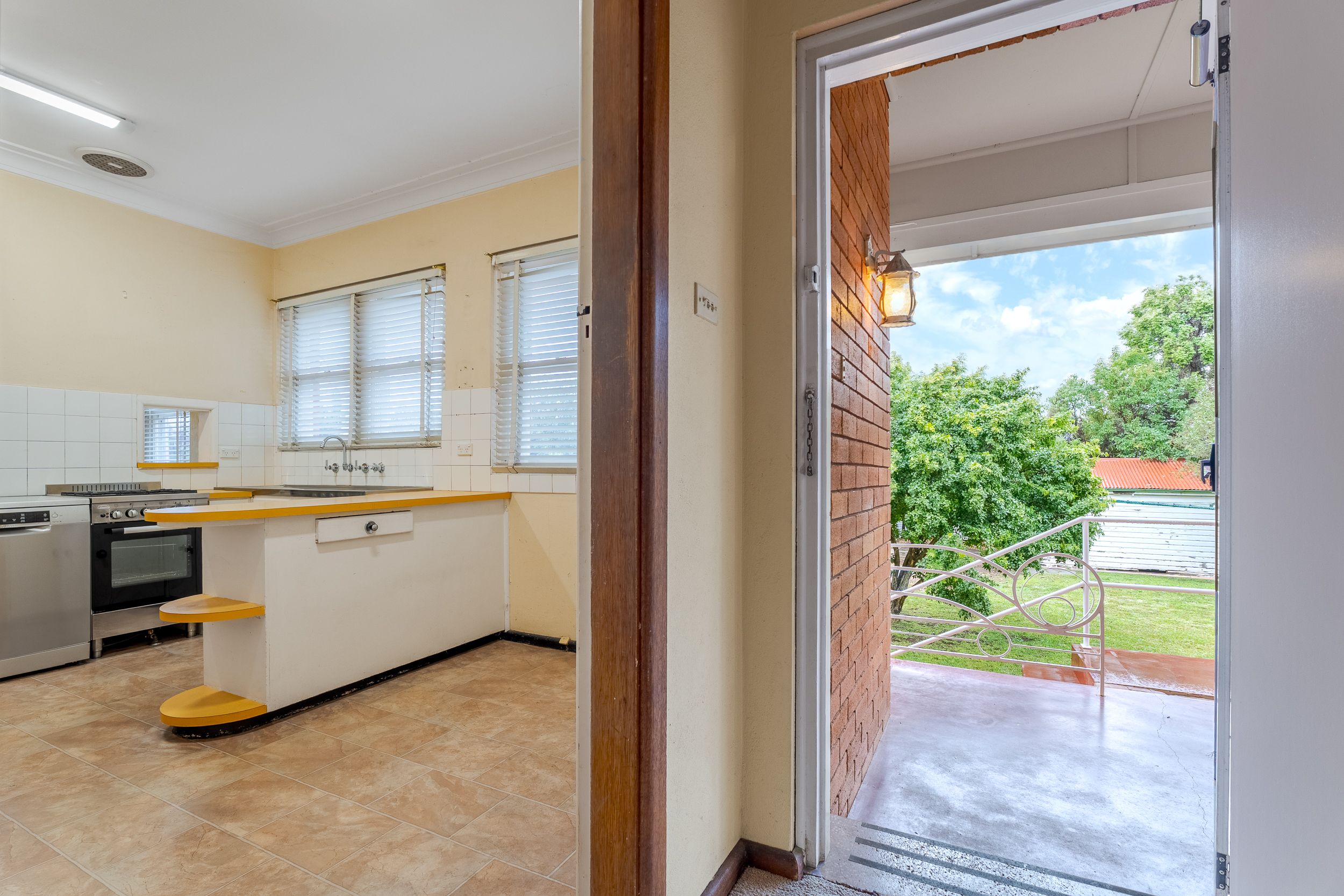 72 Tamworth Street — photo 13 of 17