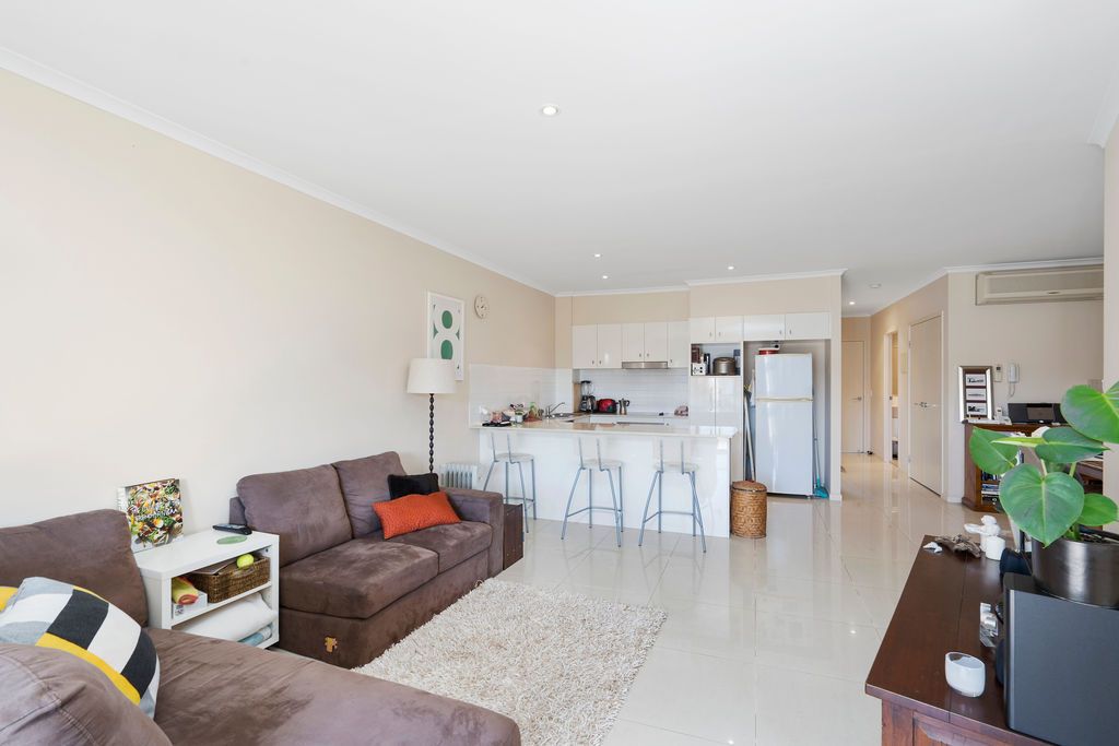 13/24 Parker Street, Labrador, QLD 4215