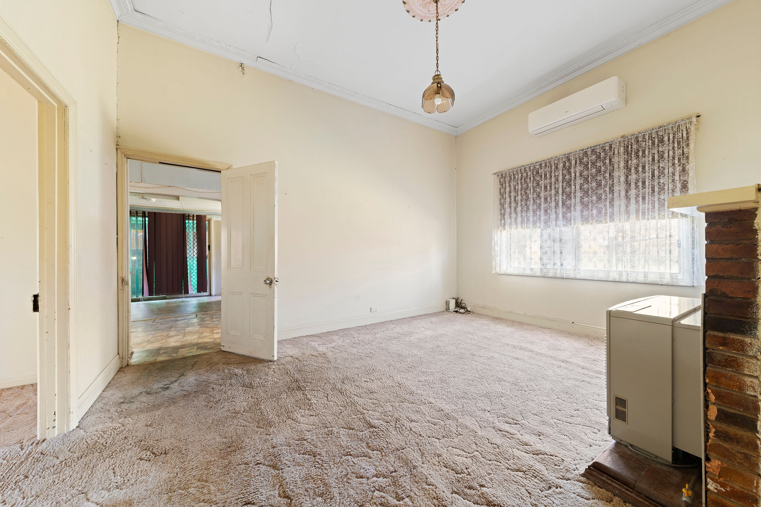 2 Caldwell Street — photo 7 of 30