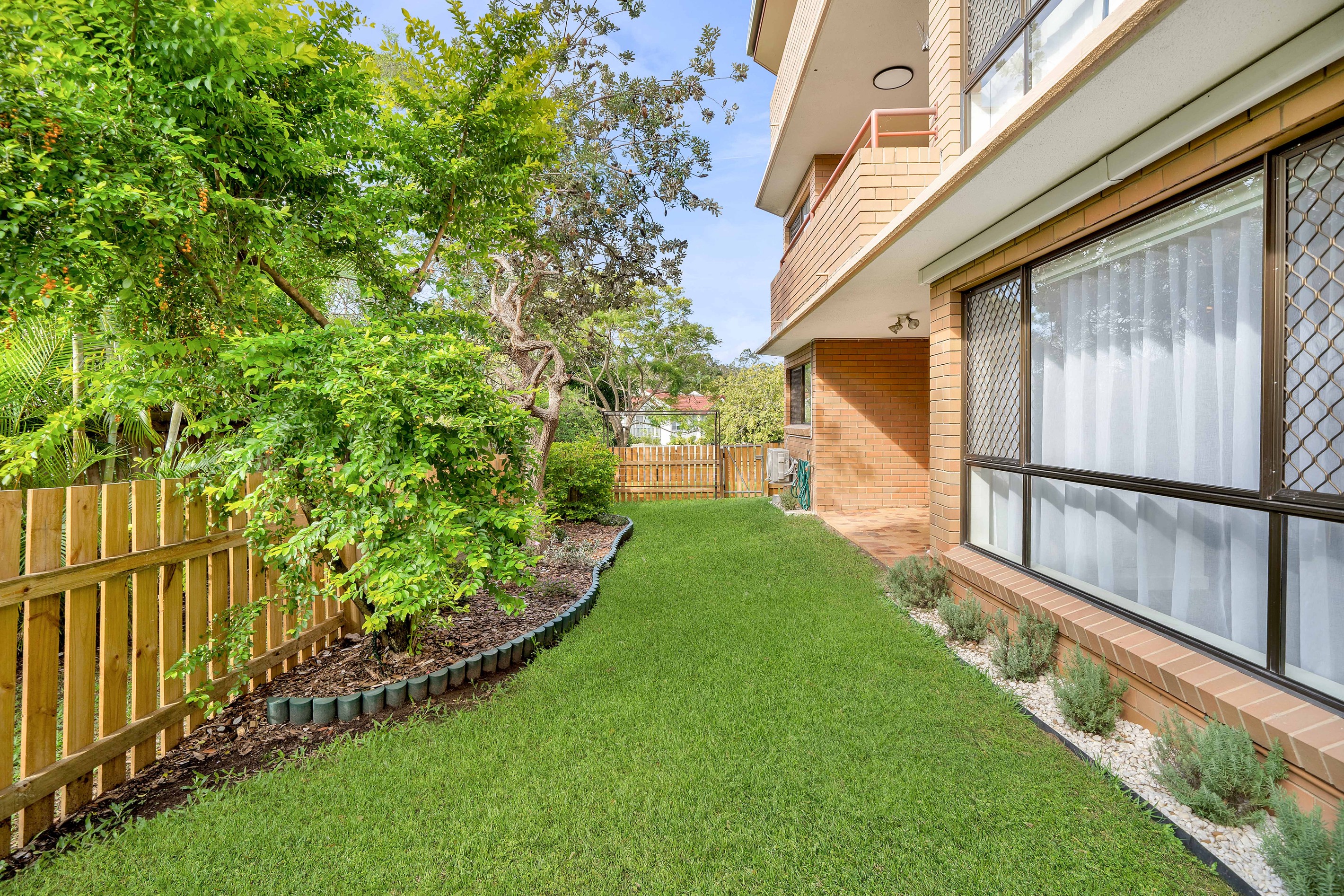 1/11 Mahina Place, Wishart, QLD 4122