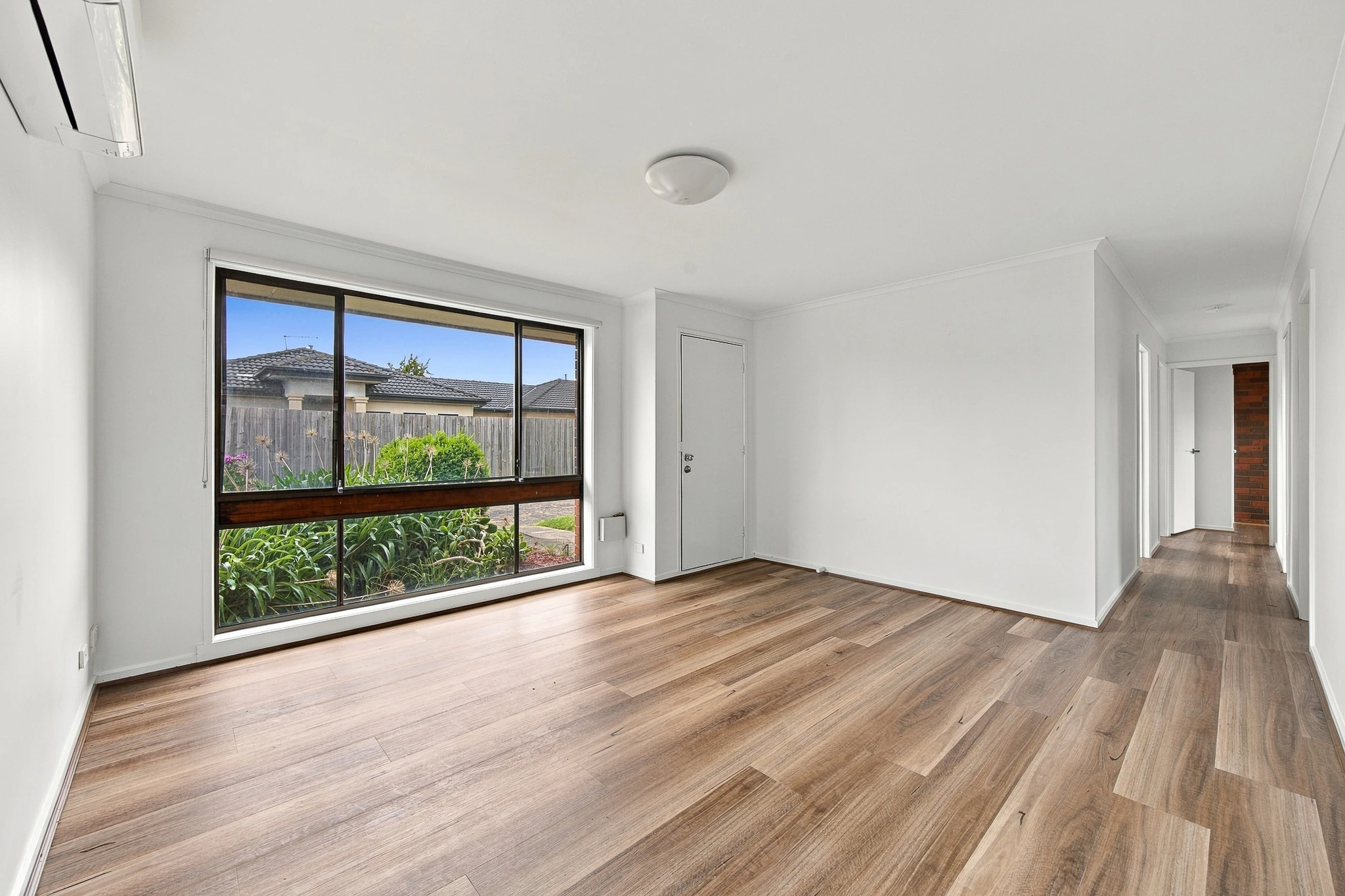 2/4 Fairfield Street, Cranbourne, VIC 3977