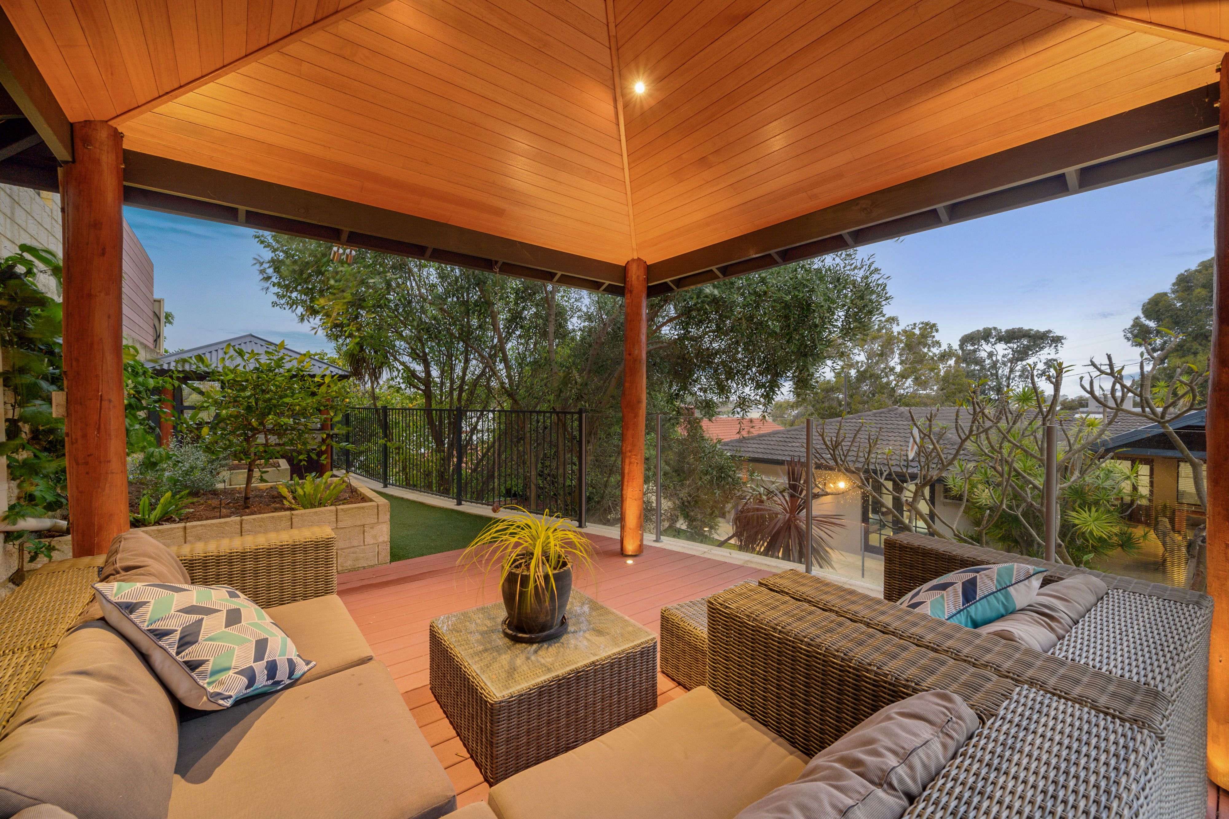 47 Clontarf Street, Sorrento, WA 6020