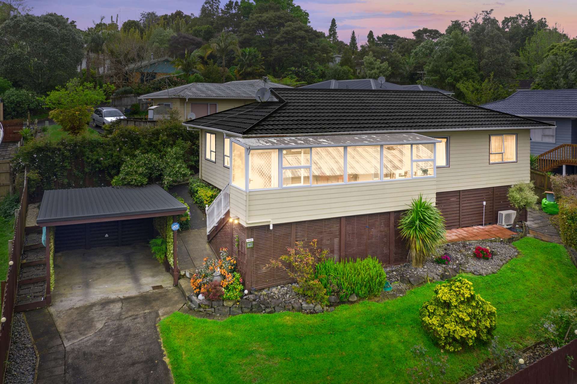 1/7 Danube Lane, Glen Eden, Waitakere City Real Estate Ray White