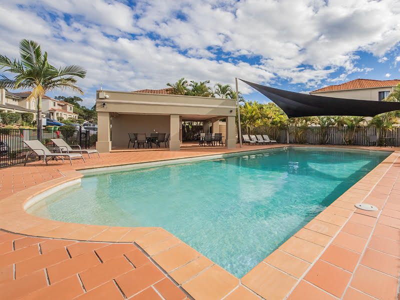 60/74 Universal Street, Pacific Pines, QLD 4211