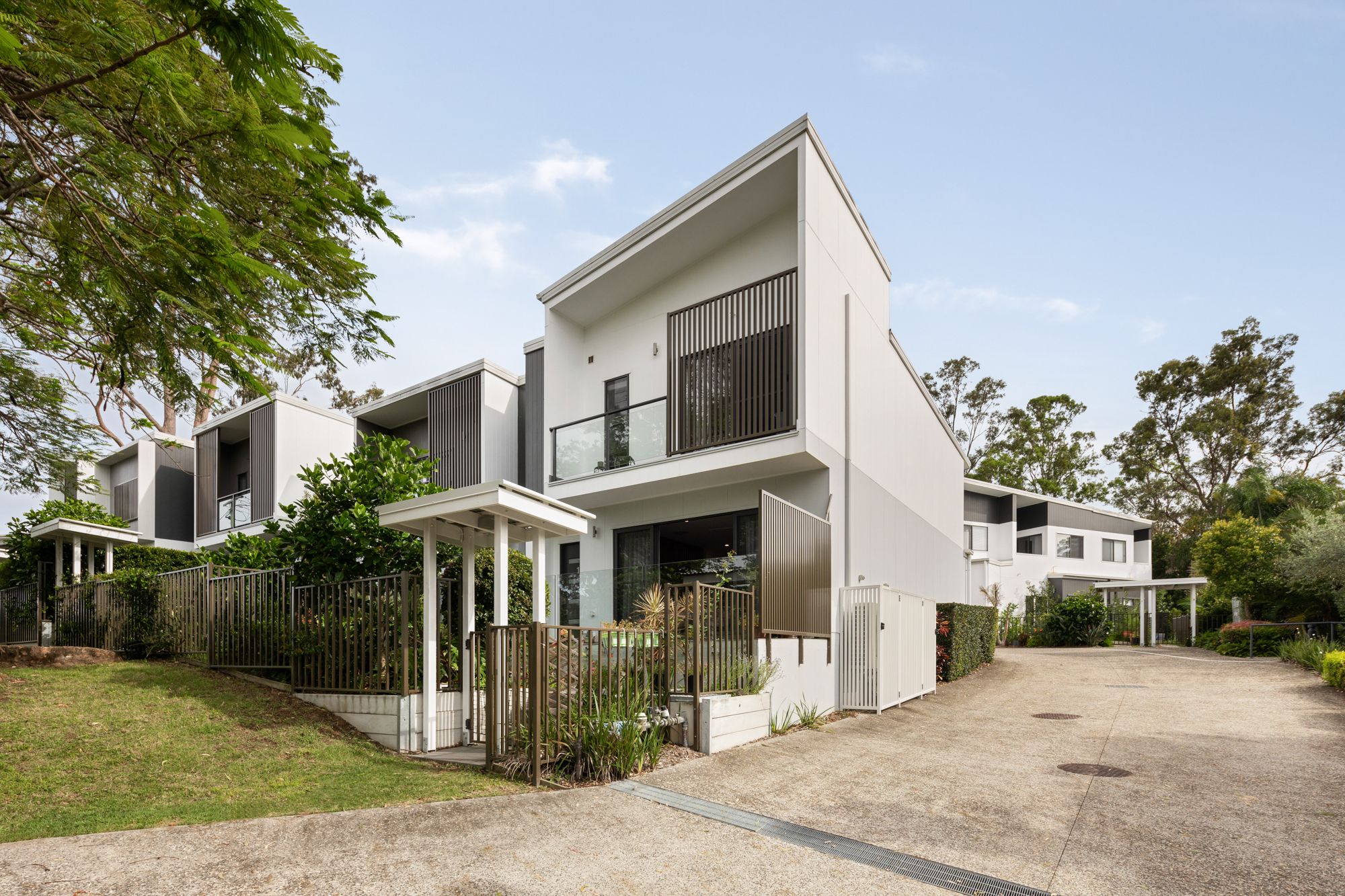 1/50 Merlin Terrace, Kenmore, QLD 4069