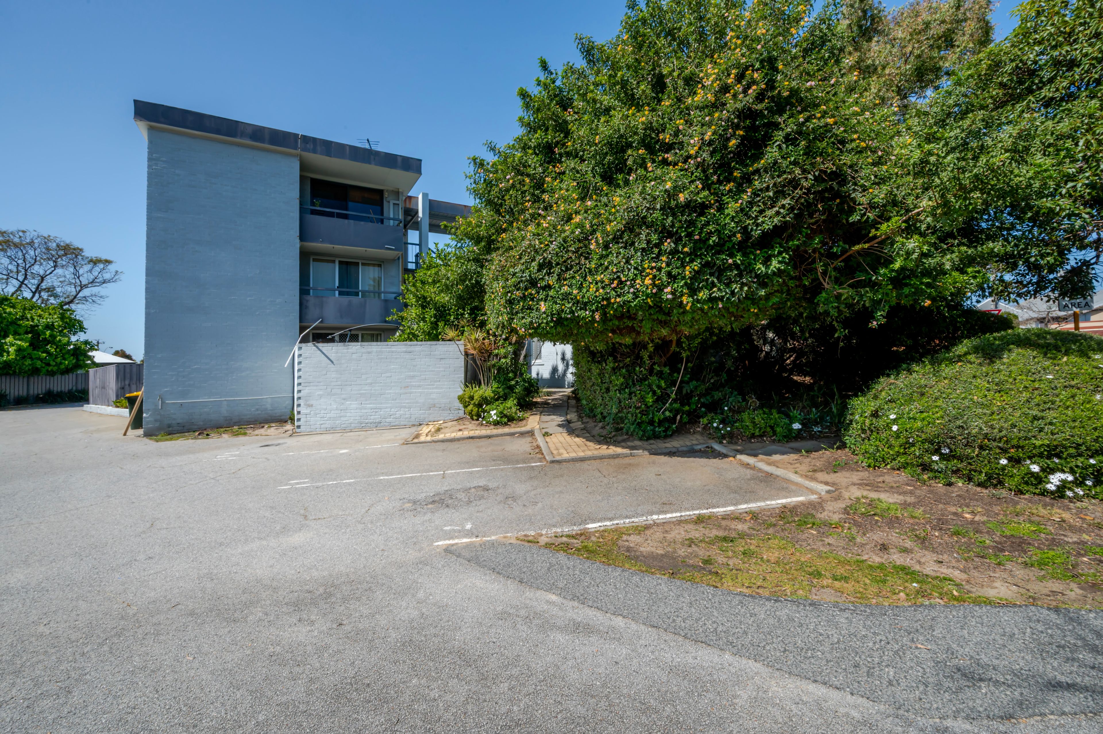 7/80 Scarborough Beach Road — photo 15 of 16