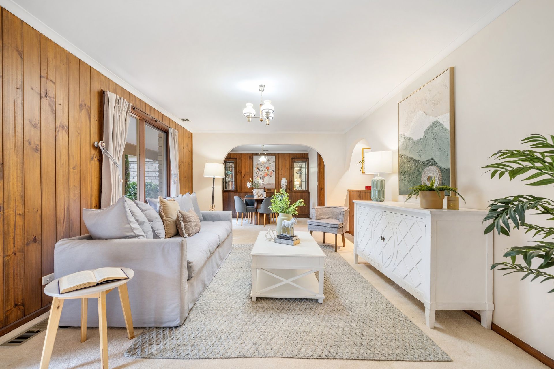 4 Cowrie Street, Glen Waverley, VIC 3150