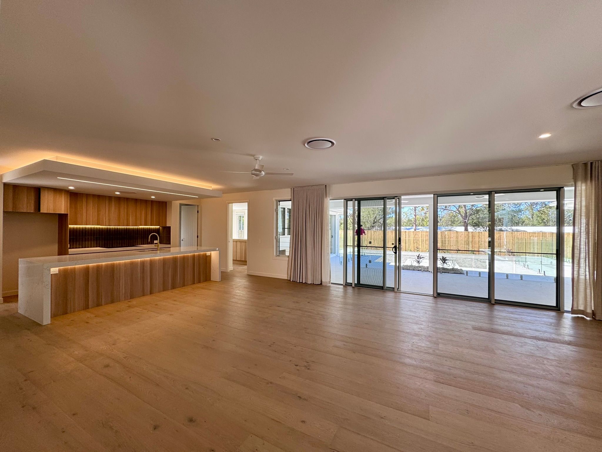 23 Beckmans Road — photo 3 of 12