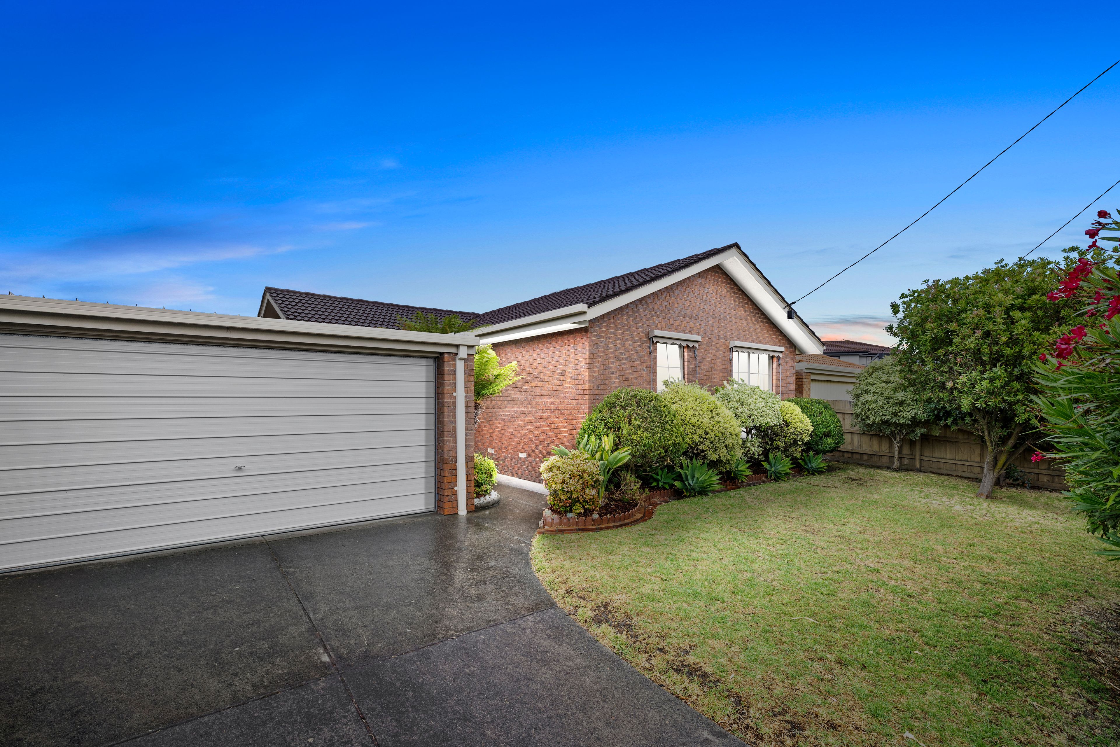 8 Lendor Court, Cheltenham, VIC 3192