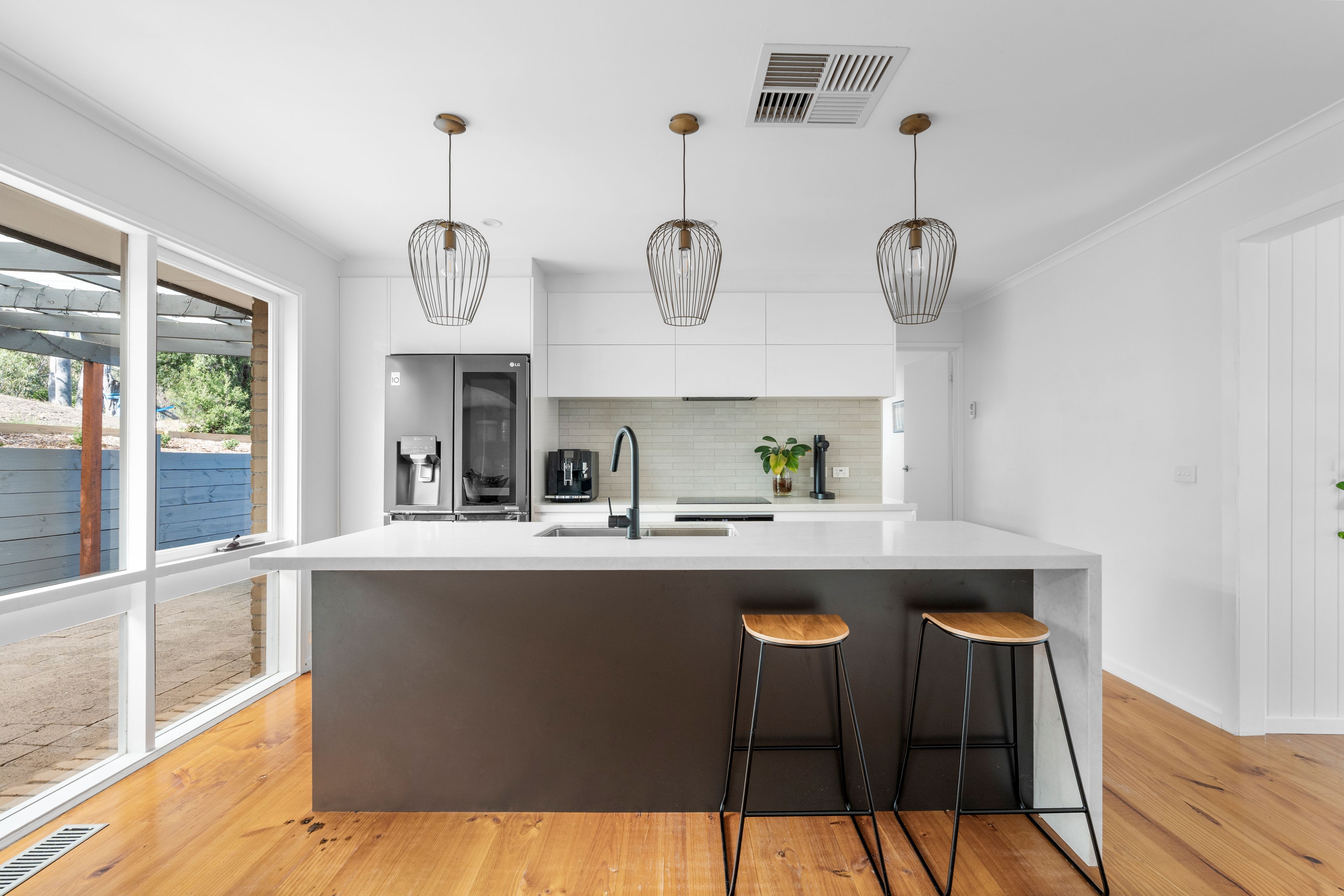 4 Plenty River Drive, Greensborough, VIC 3088