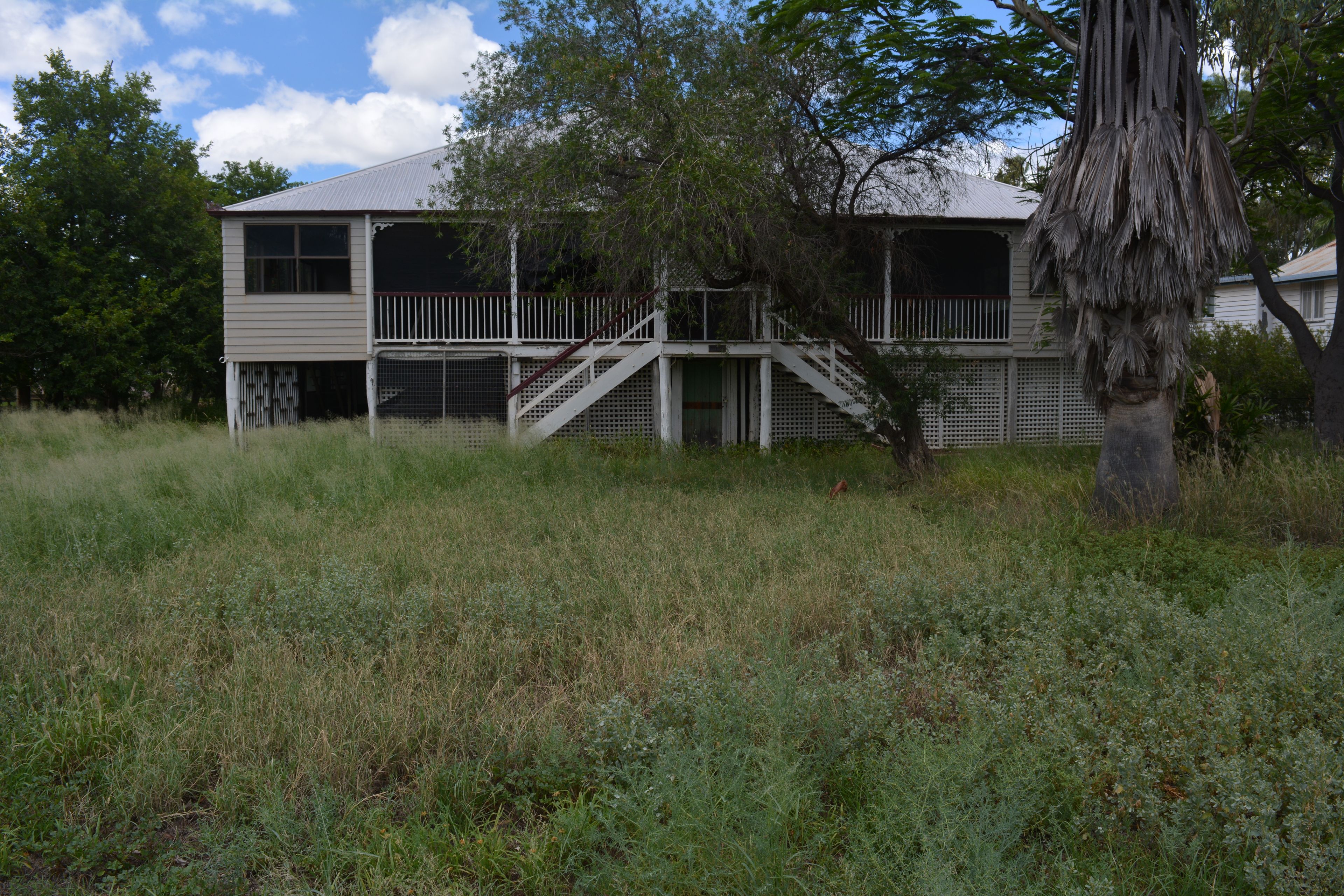 64 Thistle Street, Blackall QLD 4472