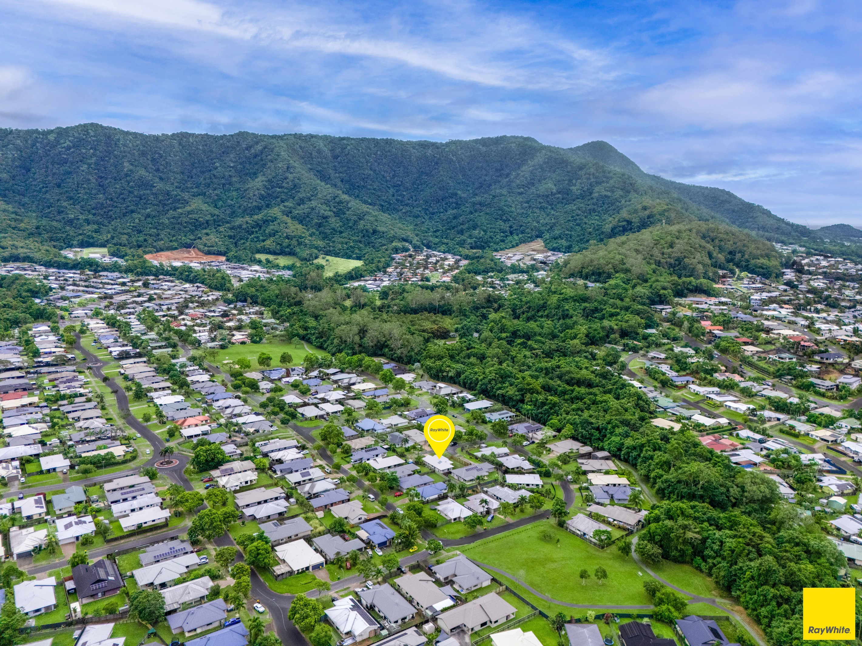 2 Manoi Close, Bentley Park, QLD 4869
