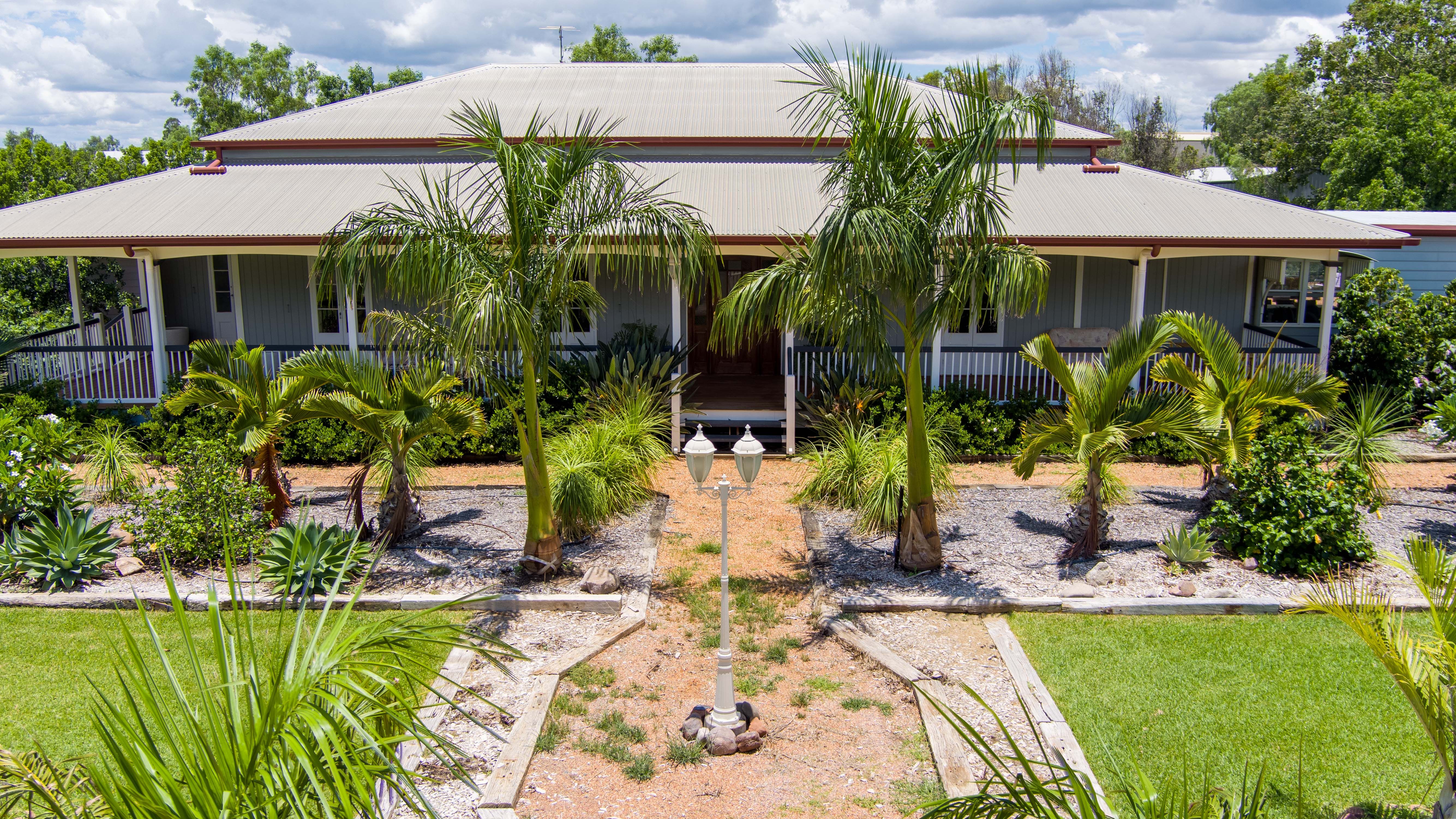 30 Braeside Road, Emerald QLD 4720