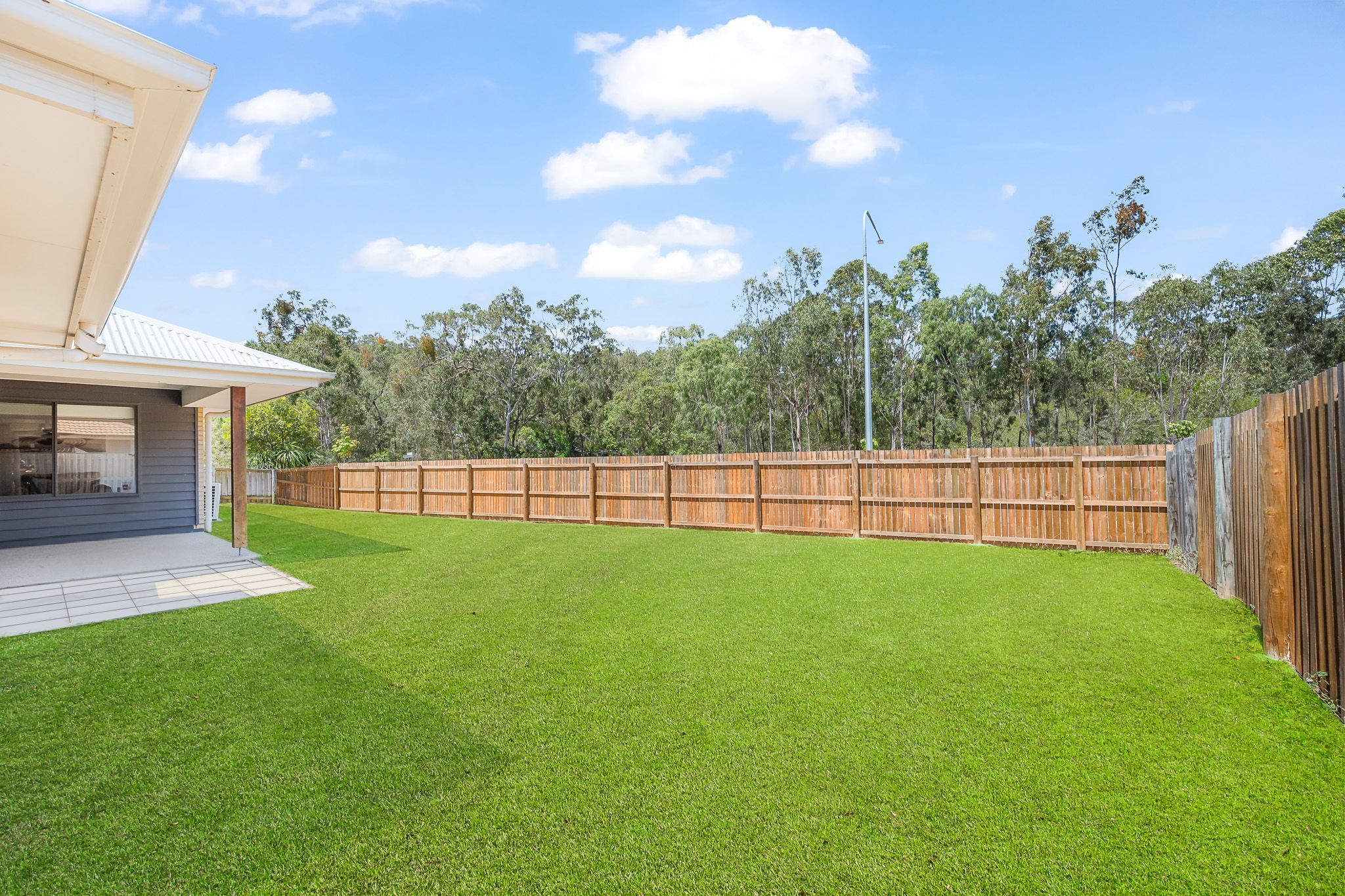 1 Kingfisher Street, New Auckland, QLD 4680