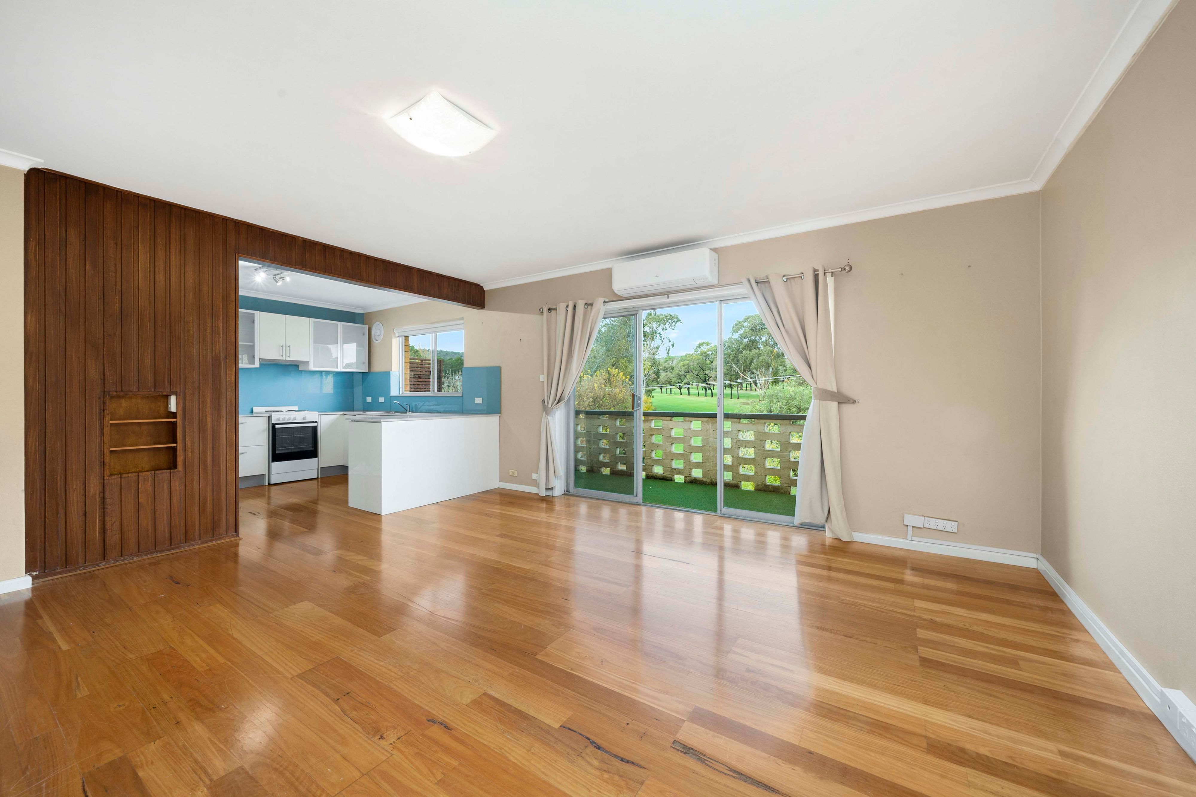 11/60 Trinculo Place — photo 3 of 13