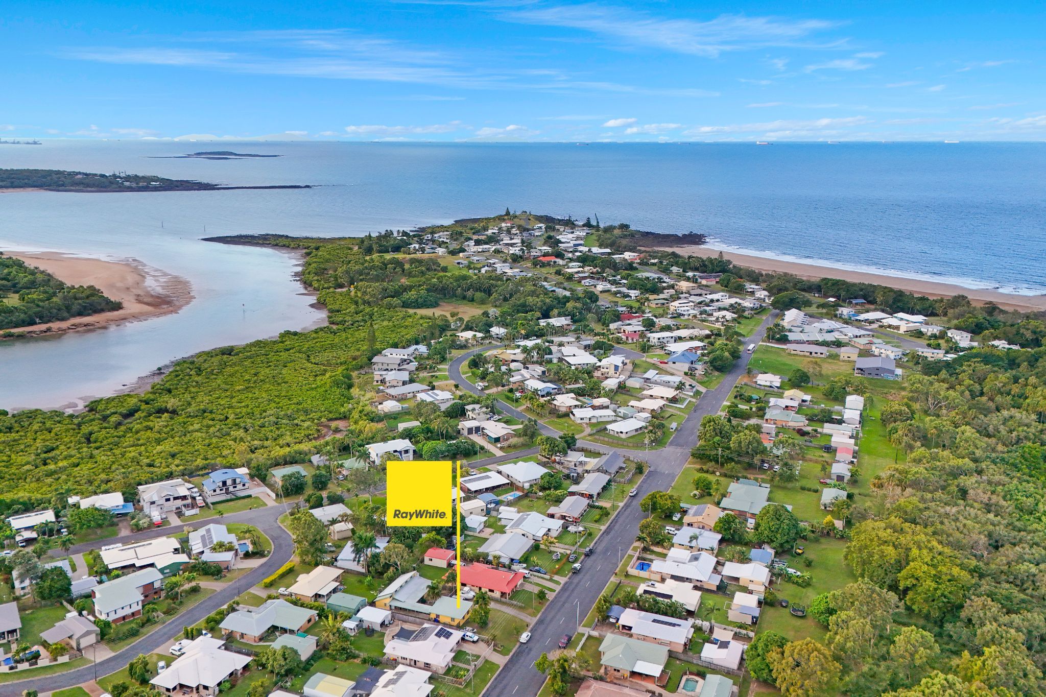 40 Campwin Beach Road, Campwin Beach QLD 4737