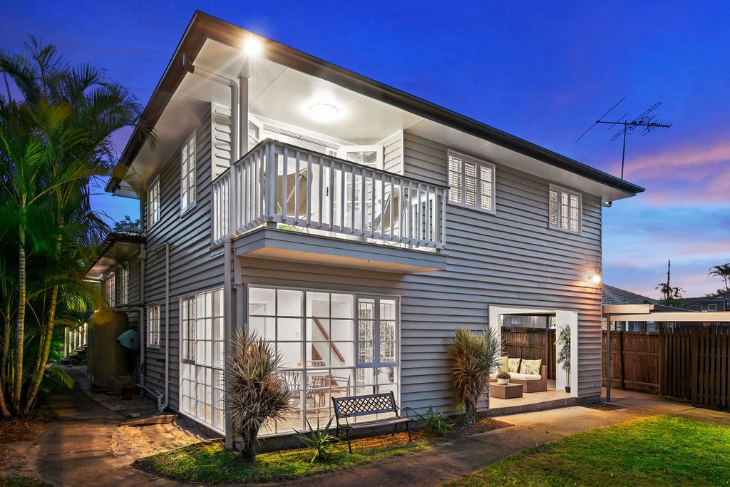 2 Upwood Street, Coopers Plains, QLD 4108