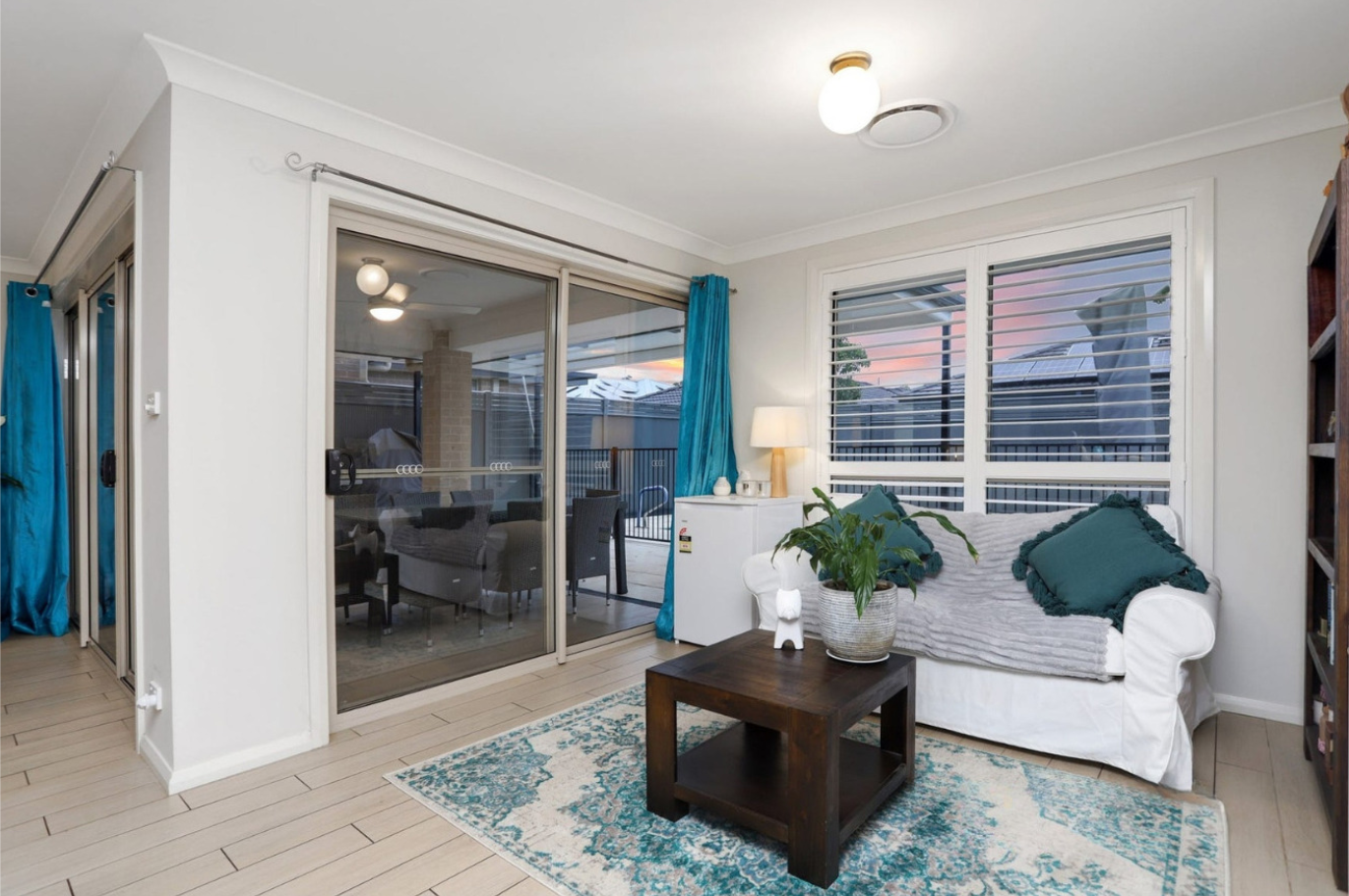 43 Moluccana Crescent — photo 9 of 14