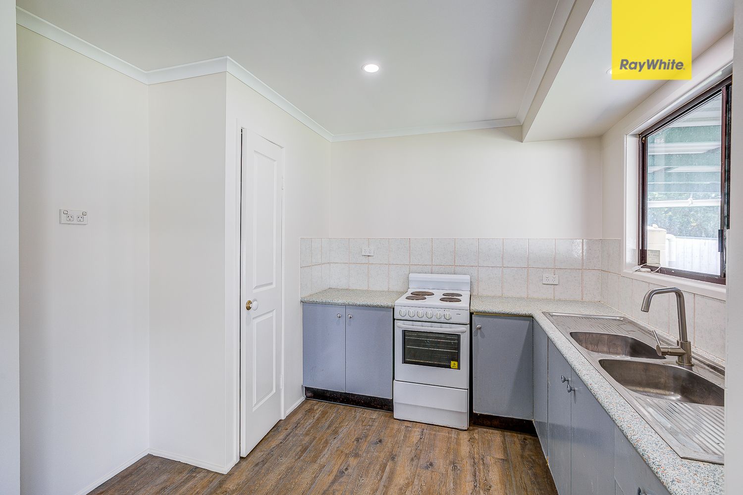 13 Melbury Street, Browns Plains, QLD 4118