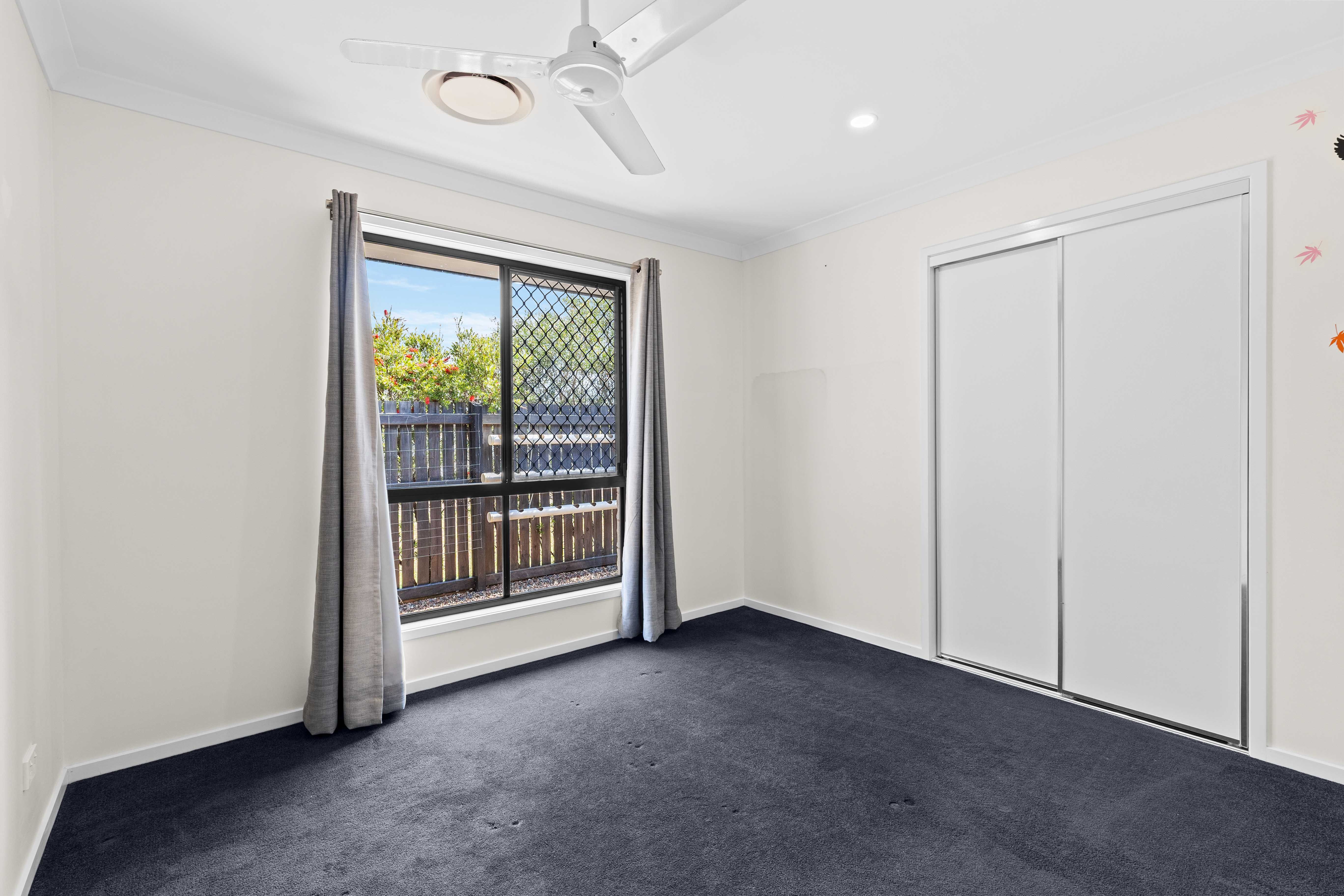 62 Cheyne Circuit — photo 10 of 22