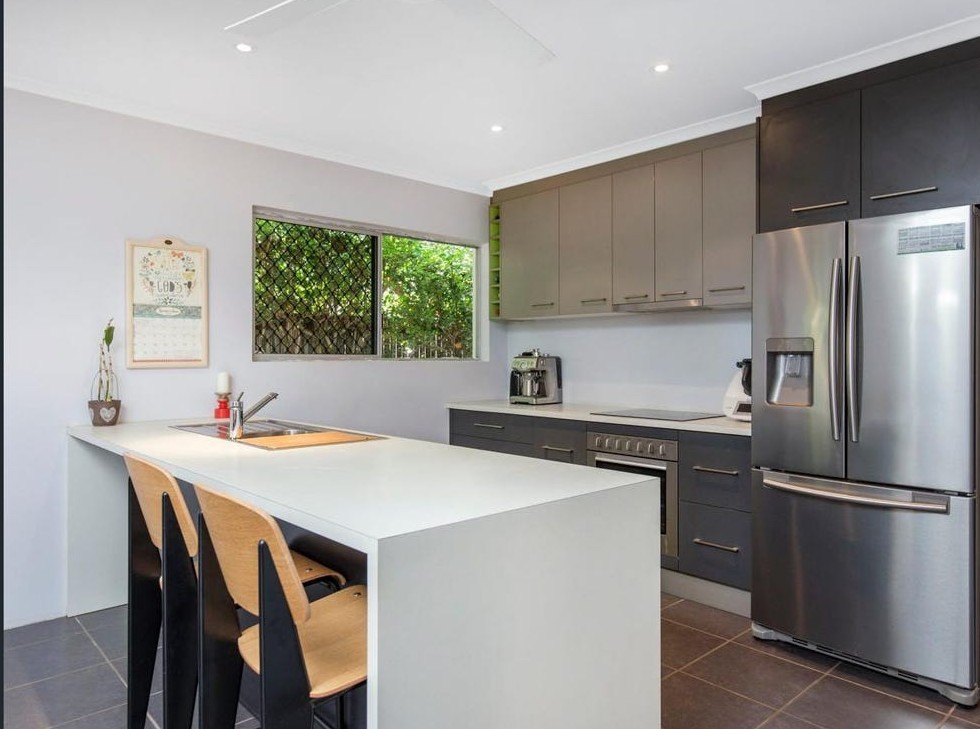 12 Carroo Street, Bayview Heights, QLD 4868