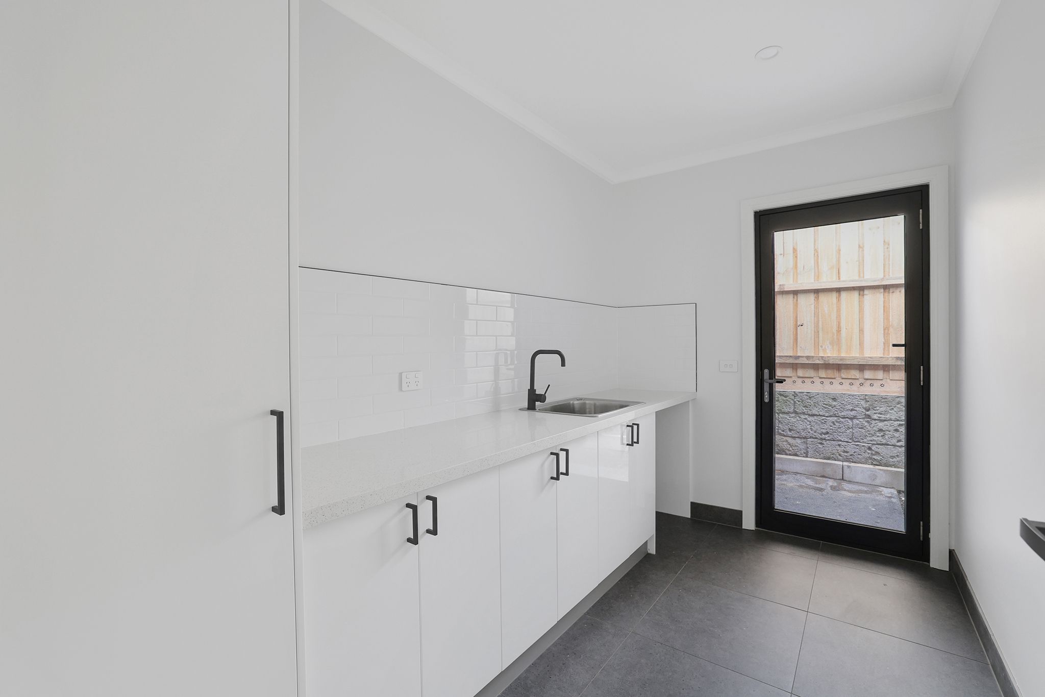 4 Bridges Street — photo 17 of 28