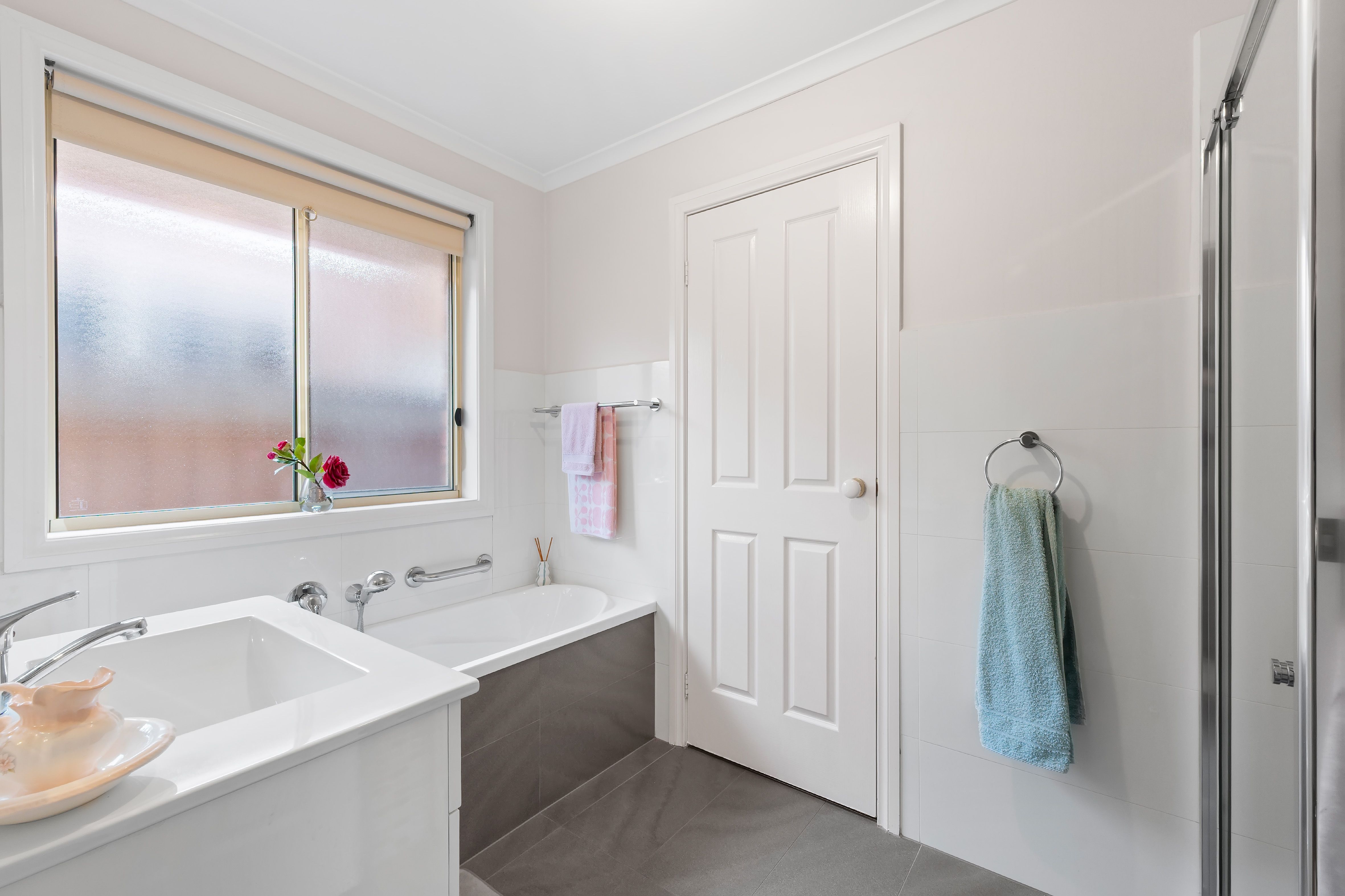 13 Bentley Way — photo 8 of 13