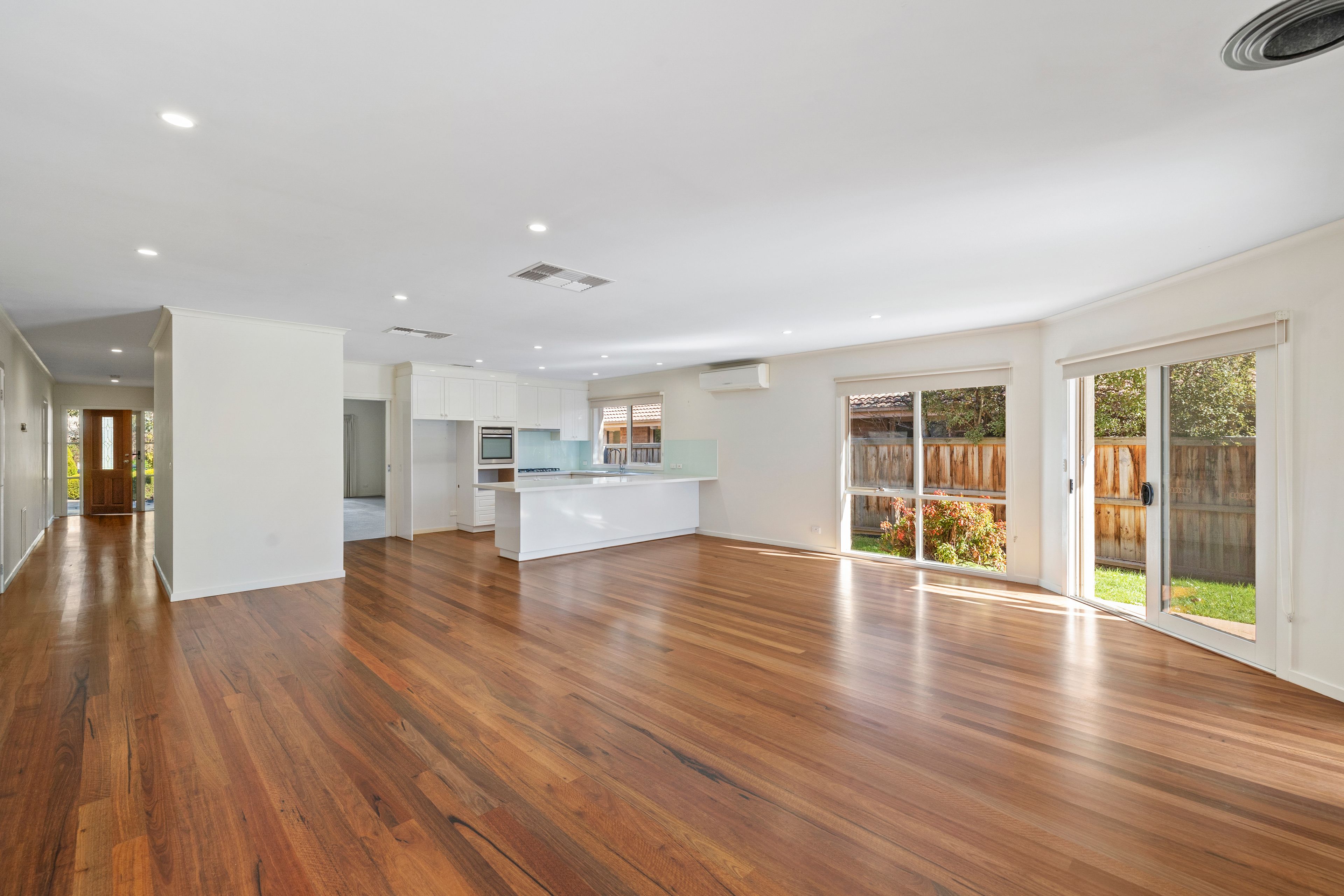 13 Crawley Grove, Ringwood North, VIC 3134