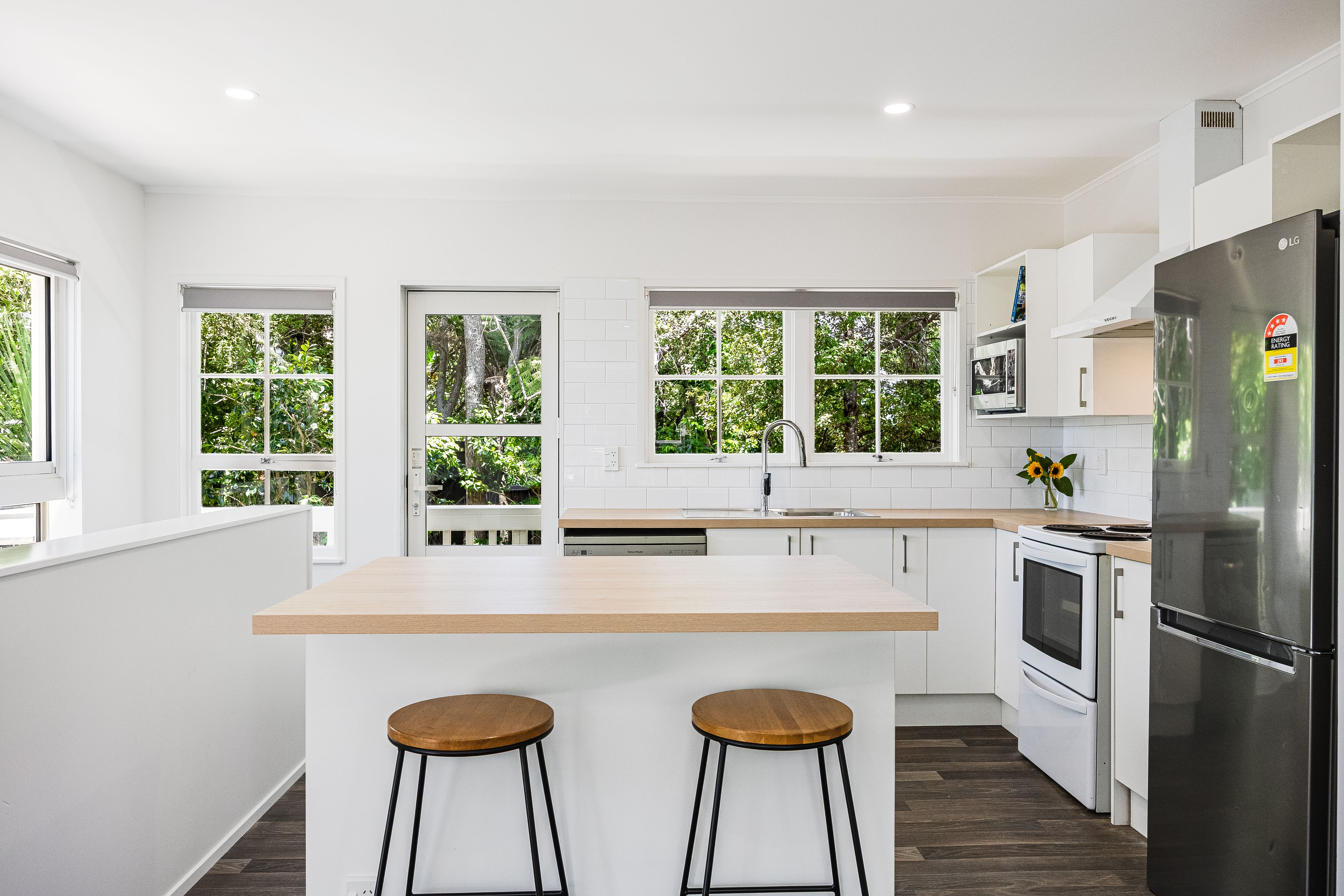 43a Stanley Road, Glenfield, North Shore City