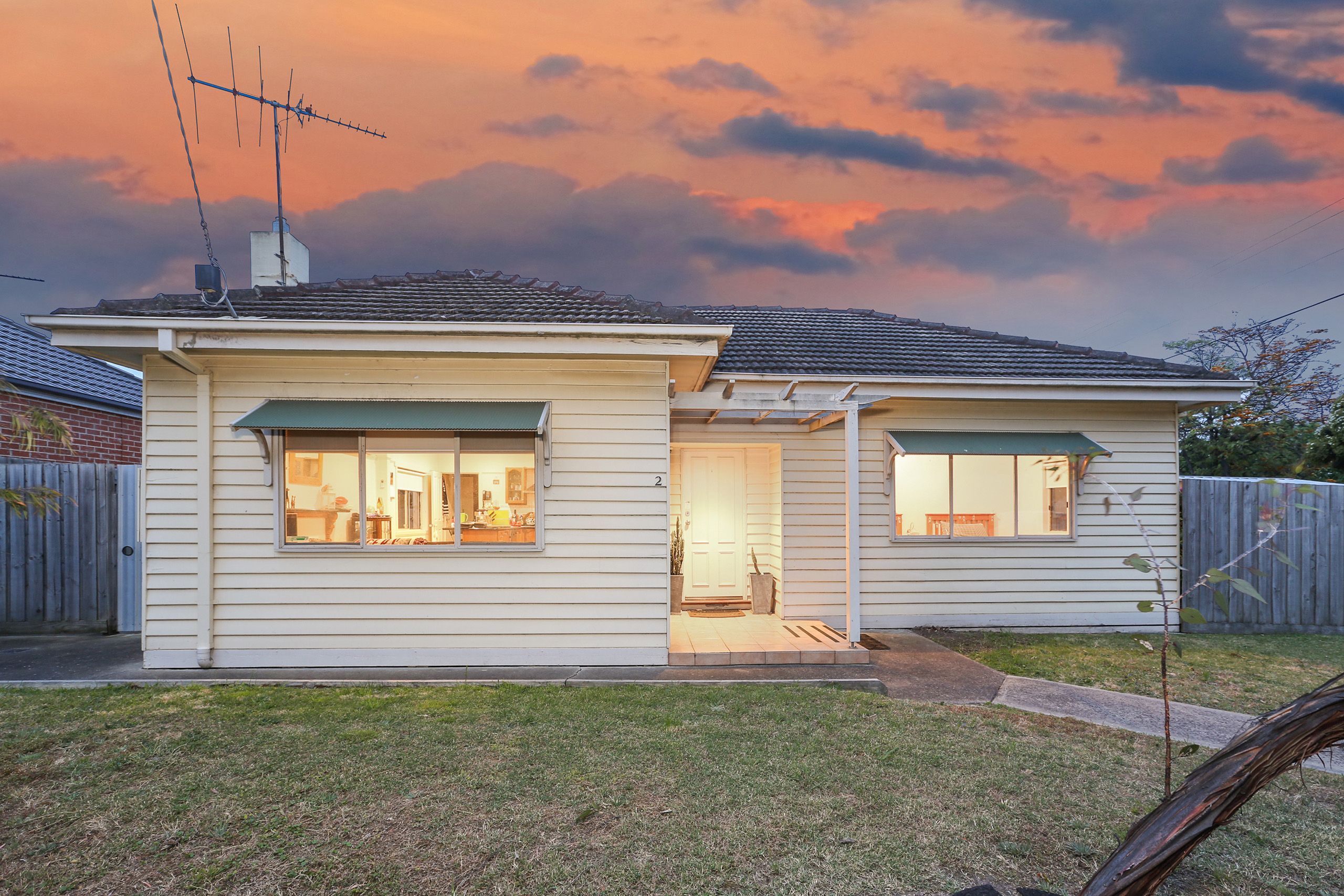 2 Rotherham Street, Belmont, VIC 3216