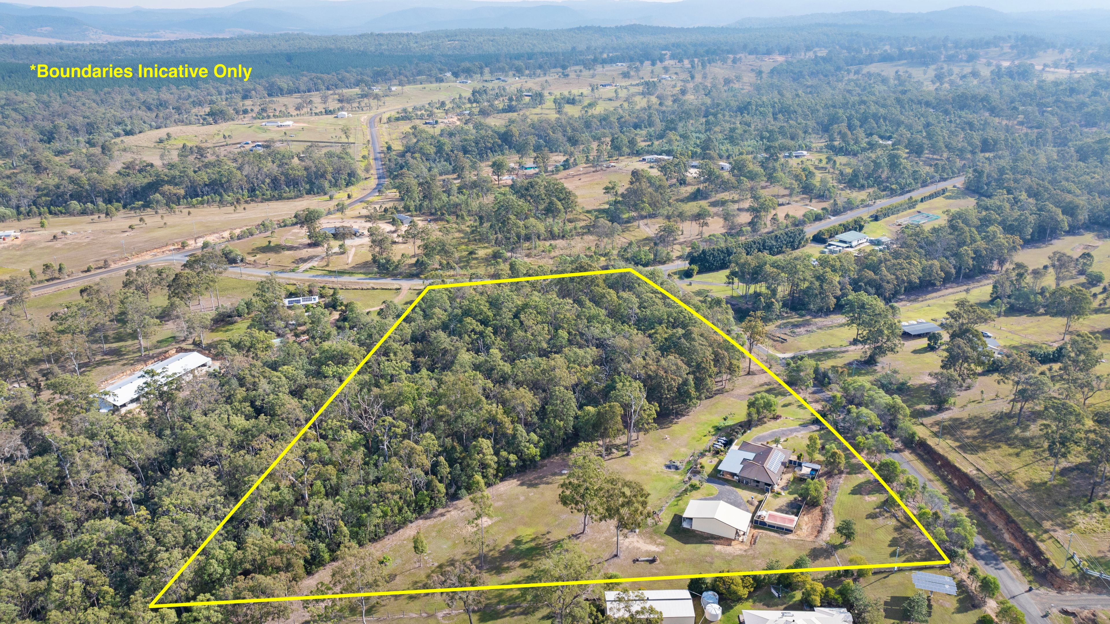 20 Essex Court, Mount Hallen QLD 4312