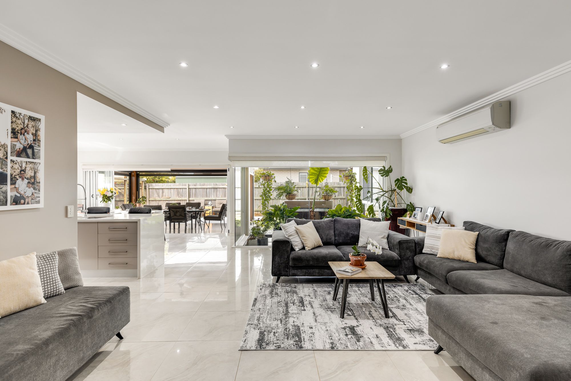 12 Vinnicombe Street, Kearneys Spring QLD 4350
