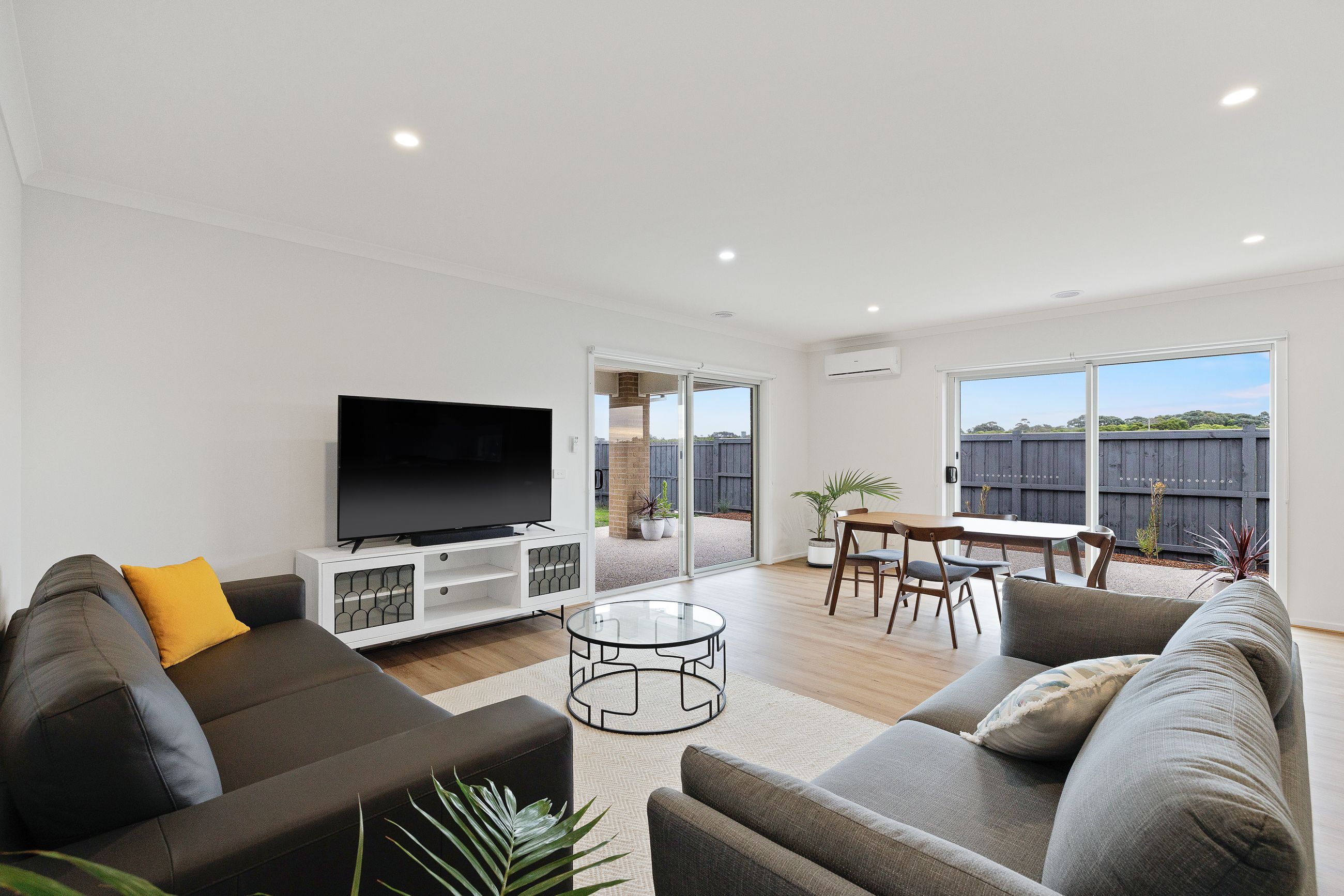 9 Connection Road — photo 6 of 17