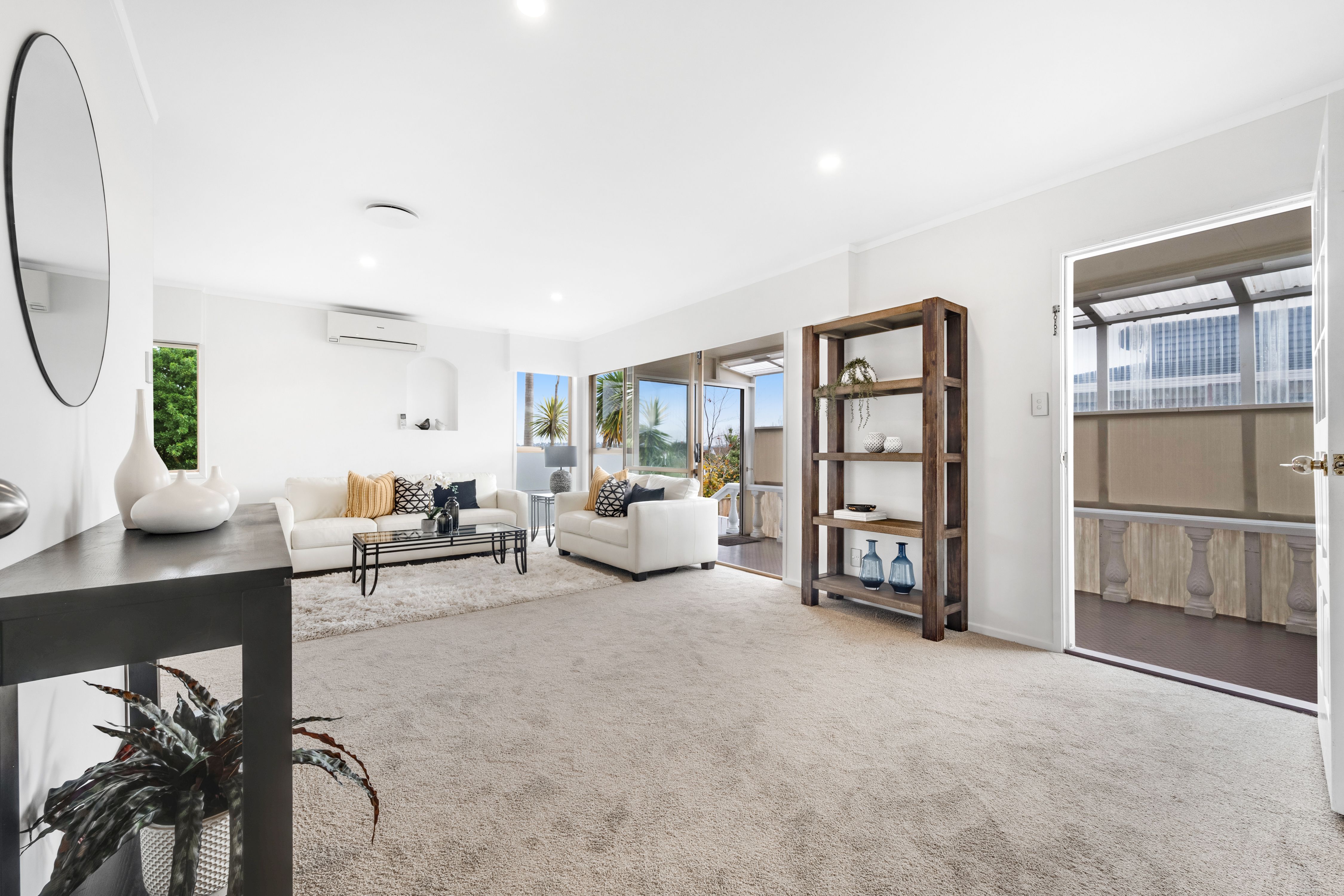 1/166 Fisher Parade, Farm Cove, Manukau City