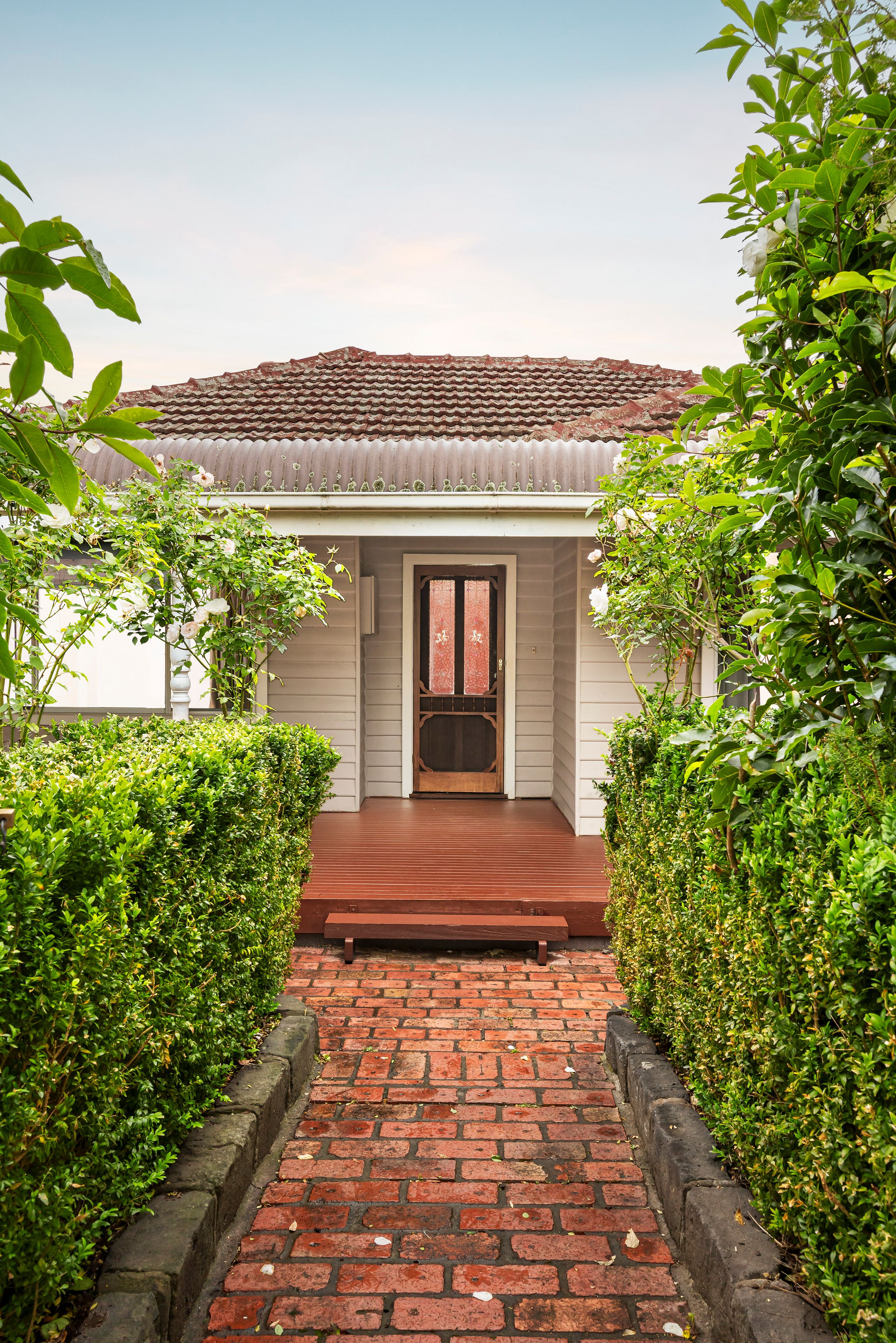 60 Braid Hill Road, Macleod VIC 3085