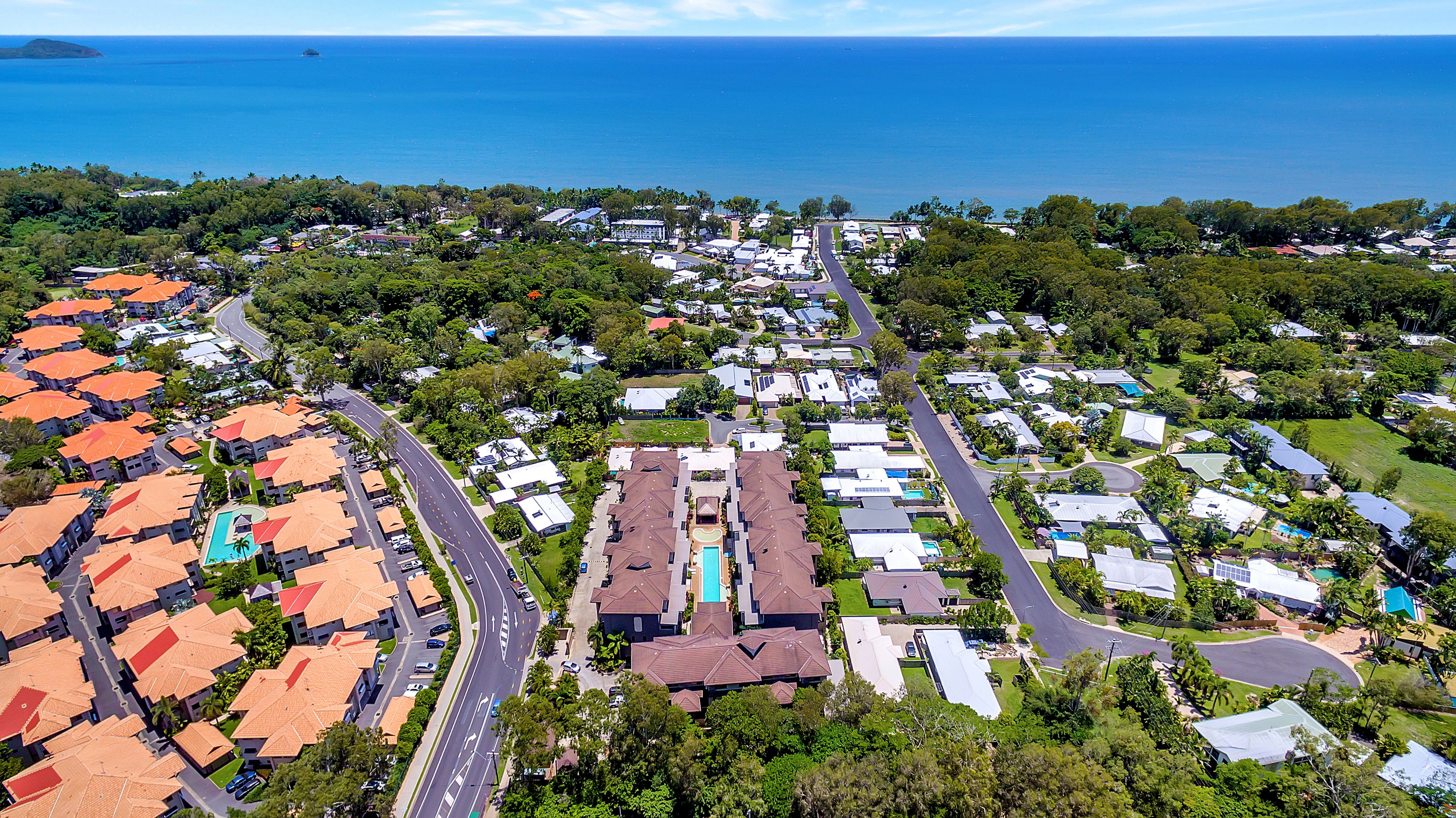 210/53-57 Clifton Road, Clifton Beach, QLD 4879