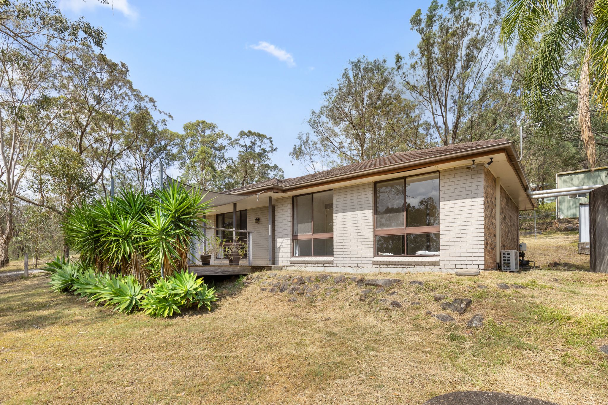 231 Lennoxton Road — photo 10 of 12