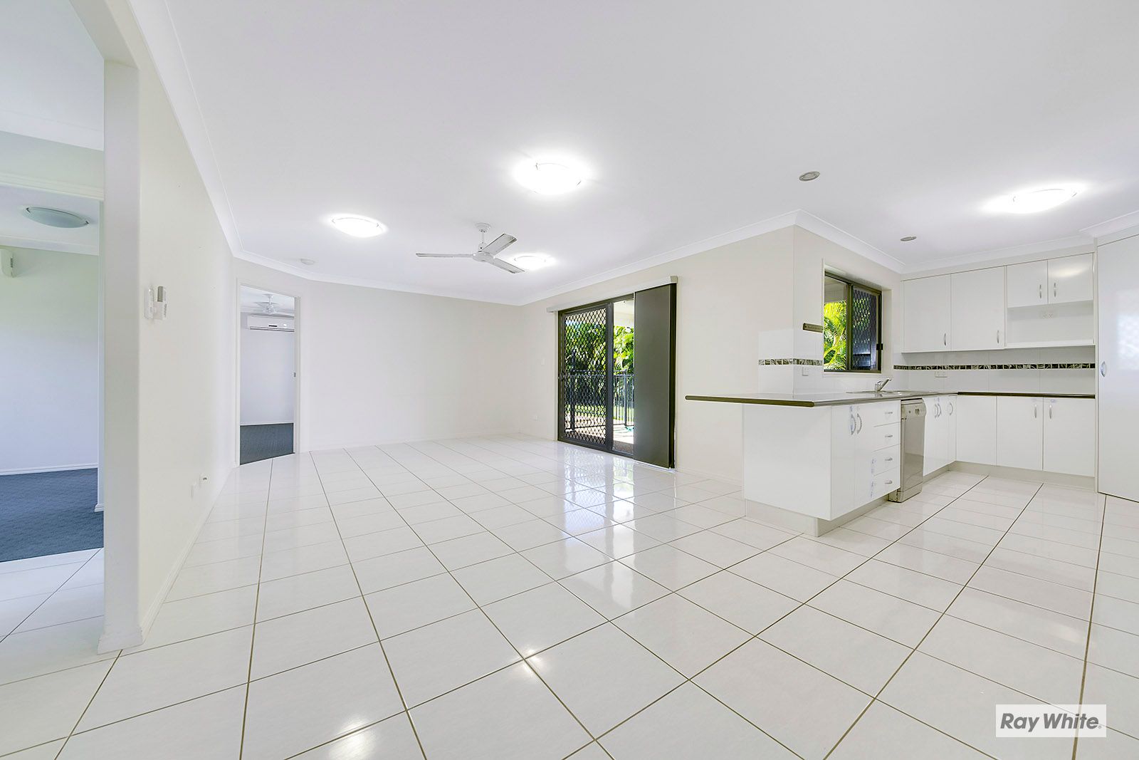 24 Kingfisher Drive, Yeppoon, QLD 4703