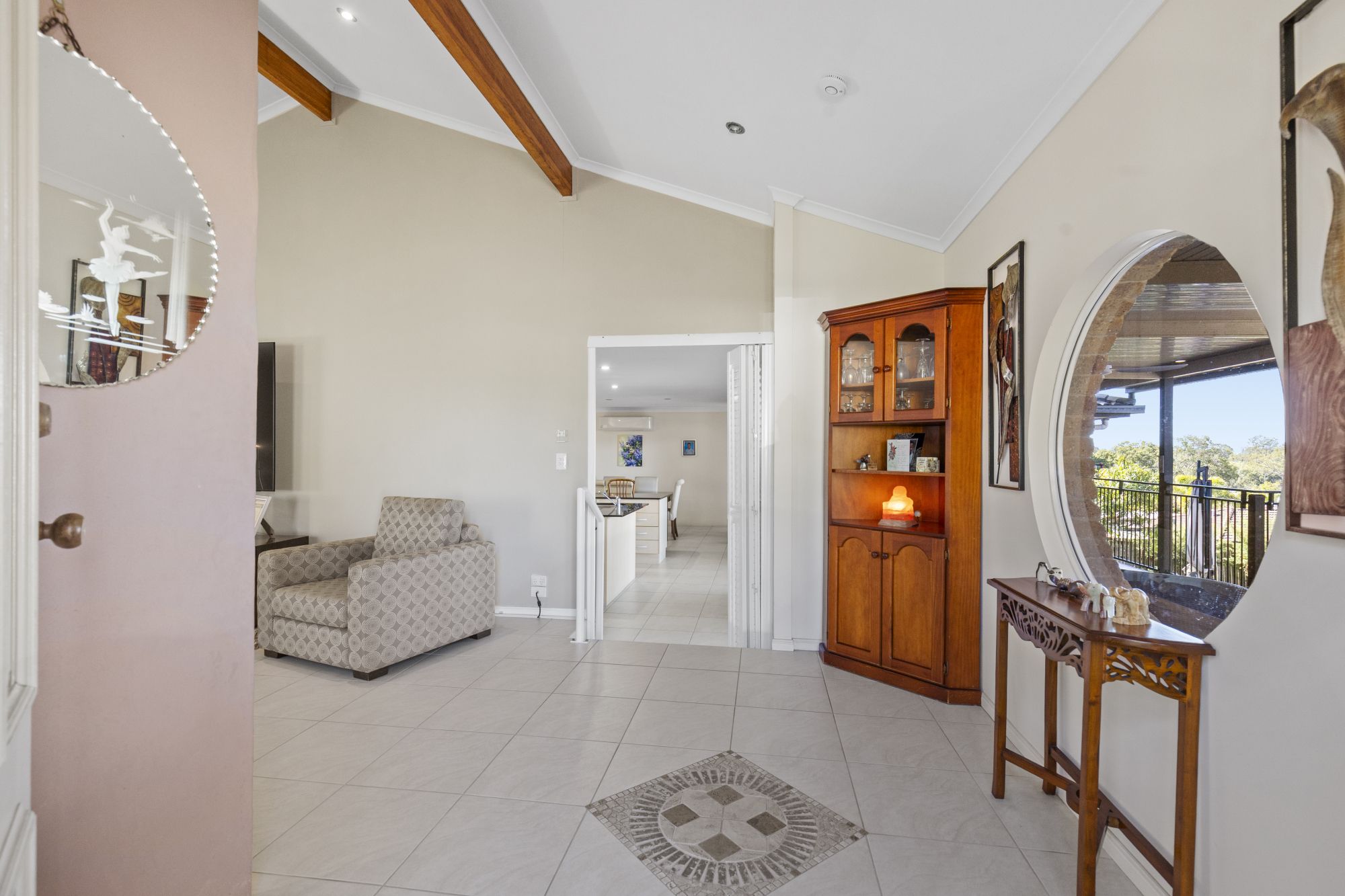 9 Wittenoom Court — photo 10 of 29
