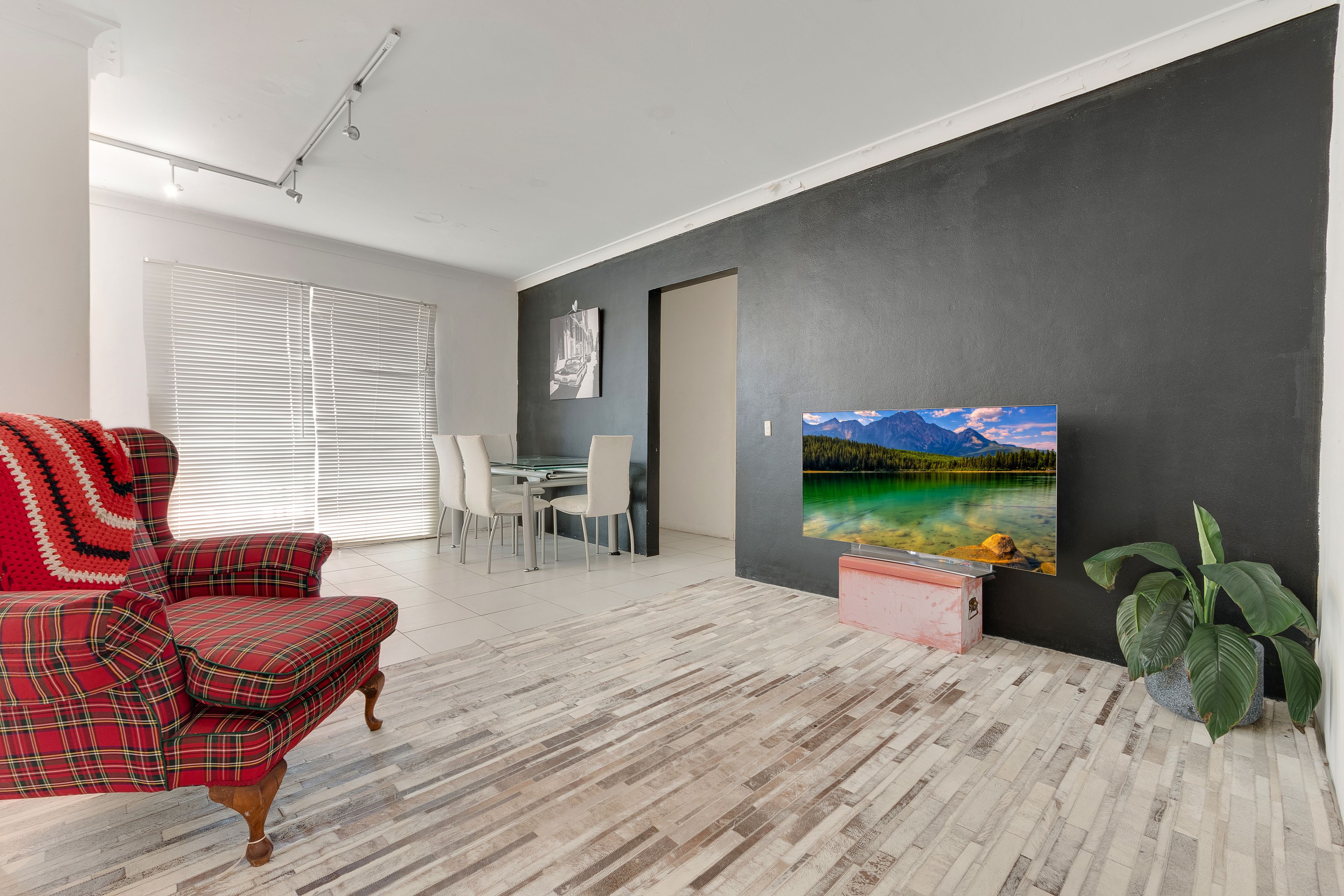10/5-7 Hoddle Avenue, Bradbury, NSW 2560