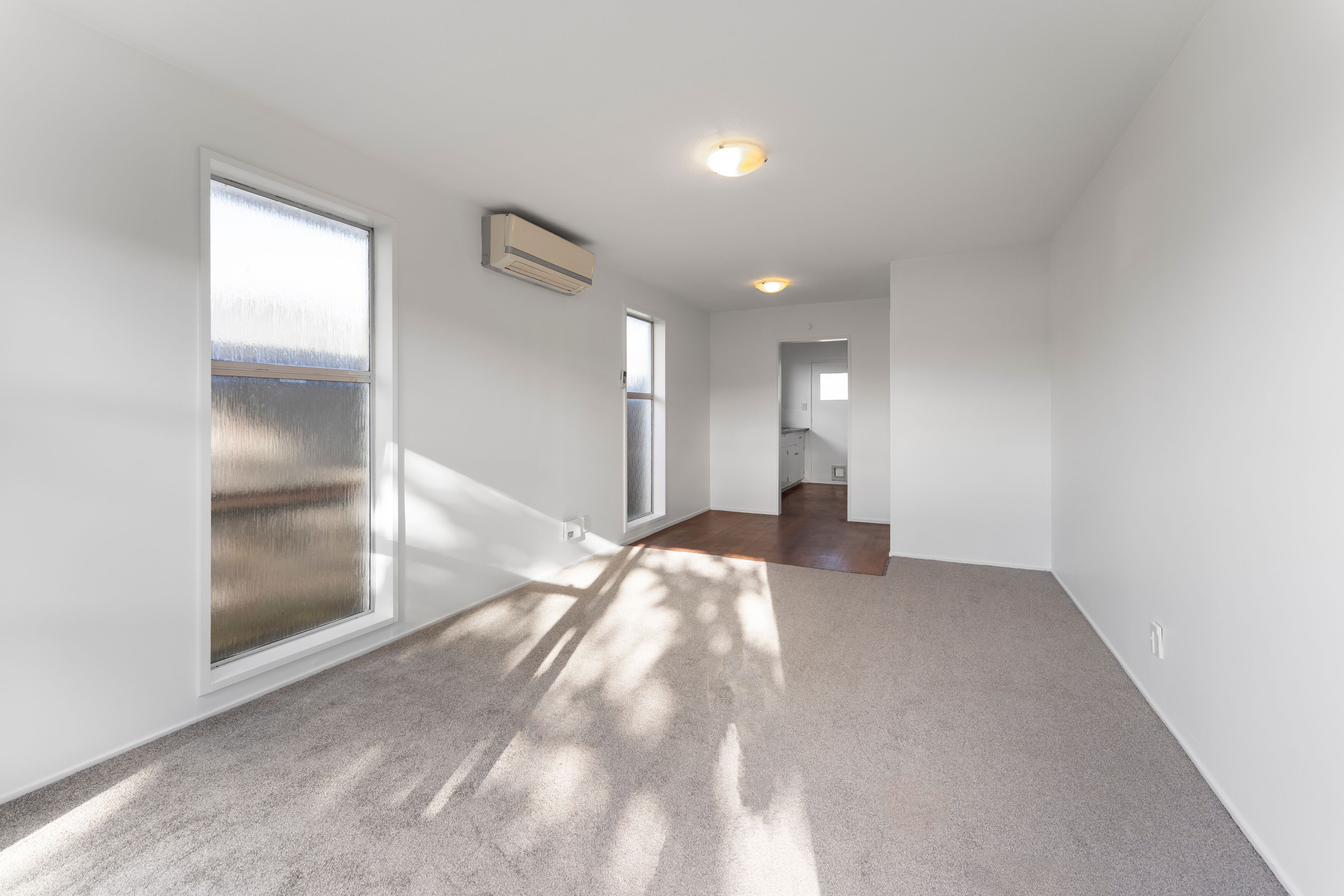 2/145B Clarence Street, Riccarton, Christchurch City