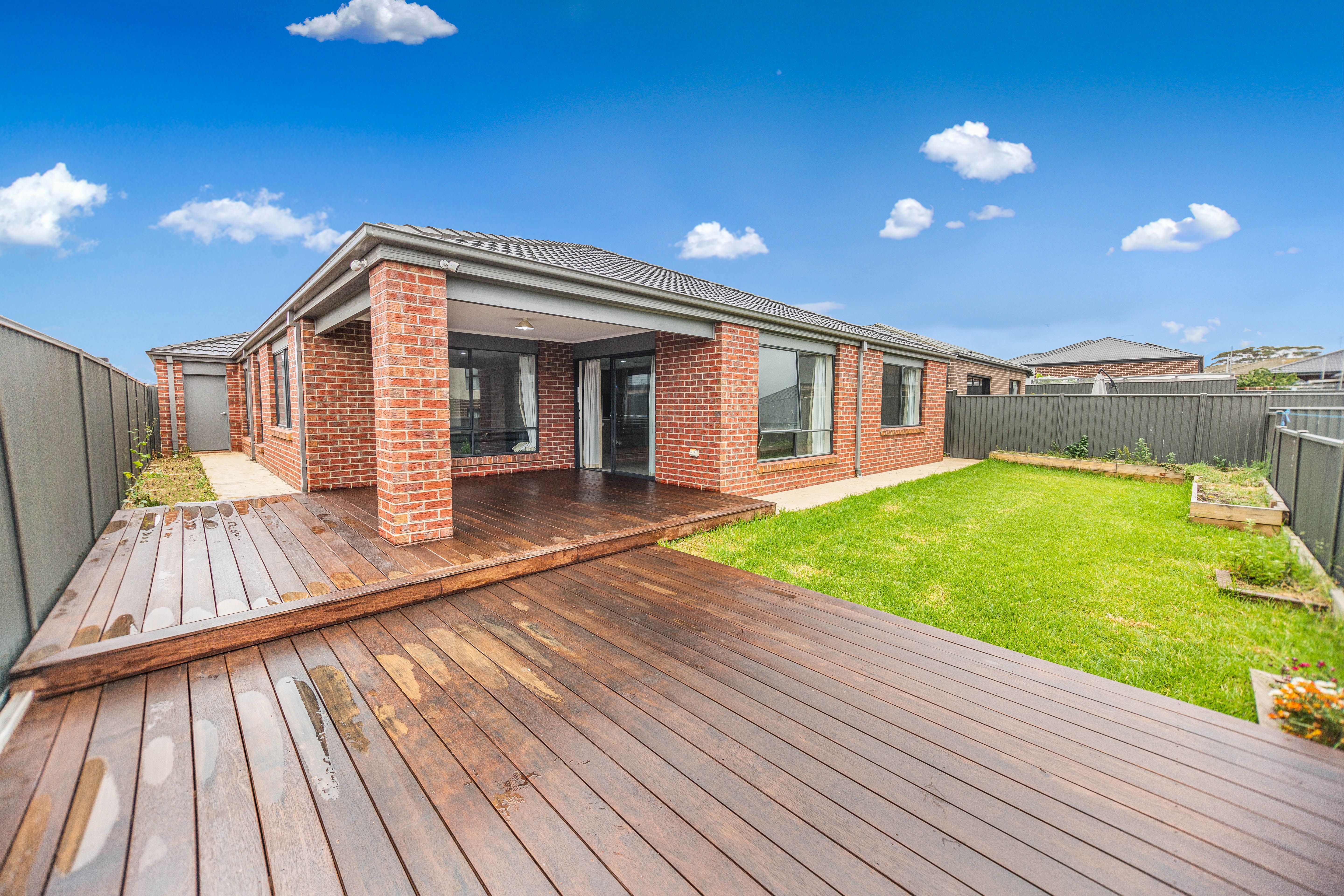 13 Ogilvie Court — photo 12 of 13