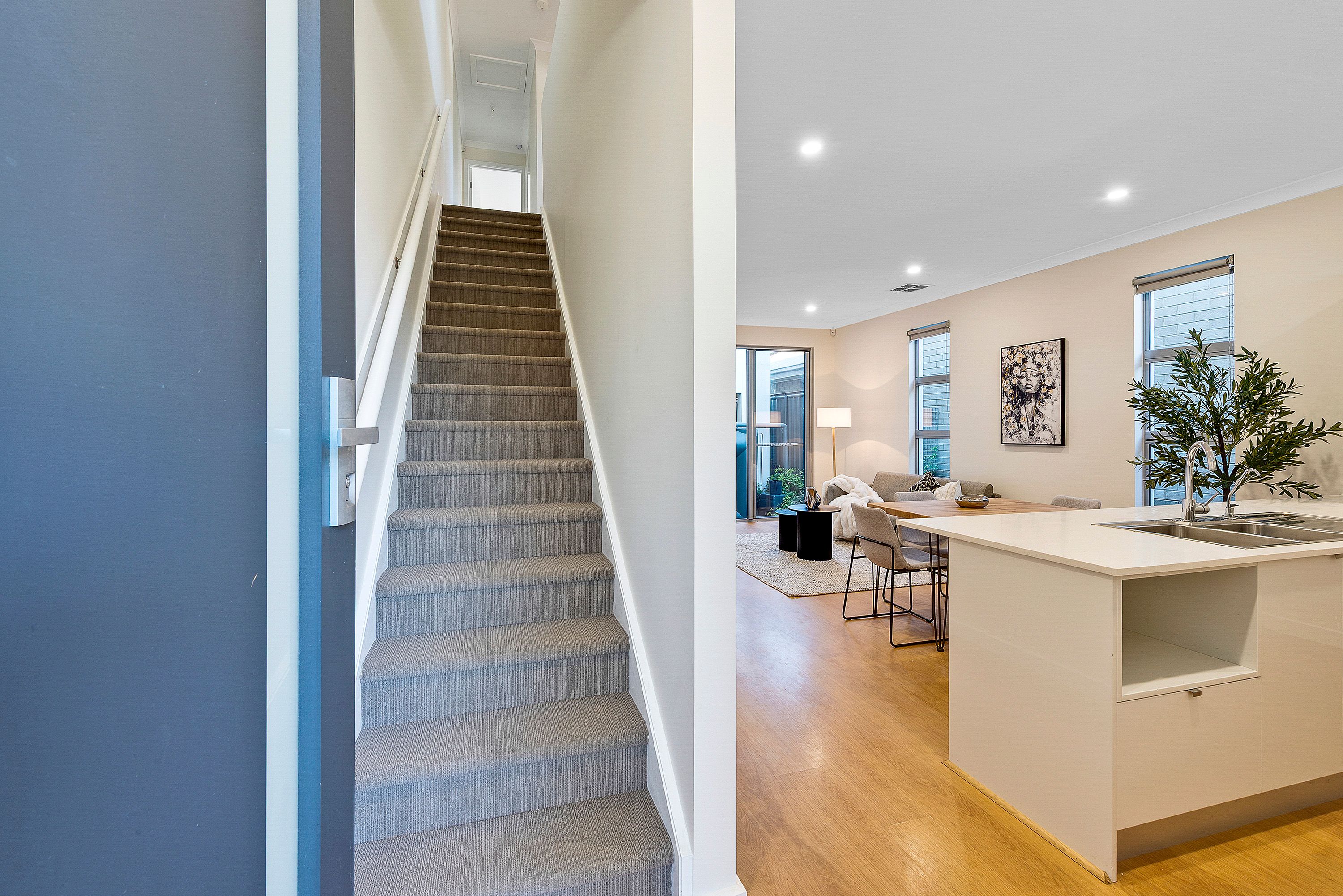1/9 Gordon Avenue — photo 3 of 18