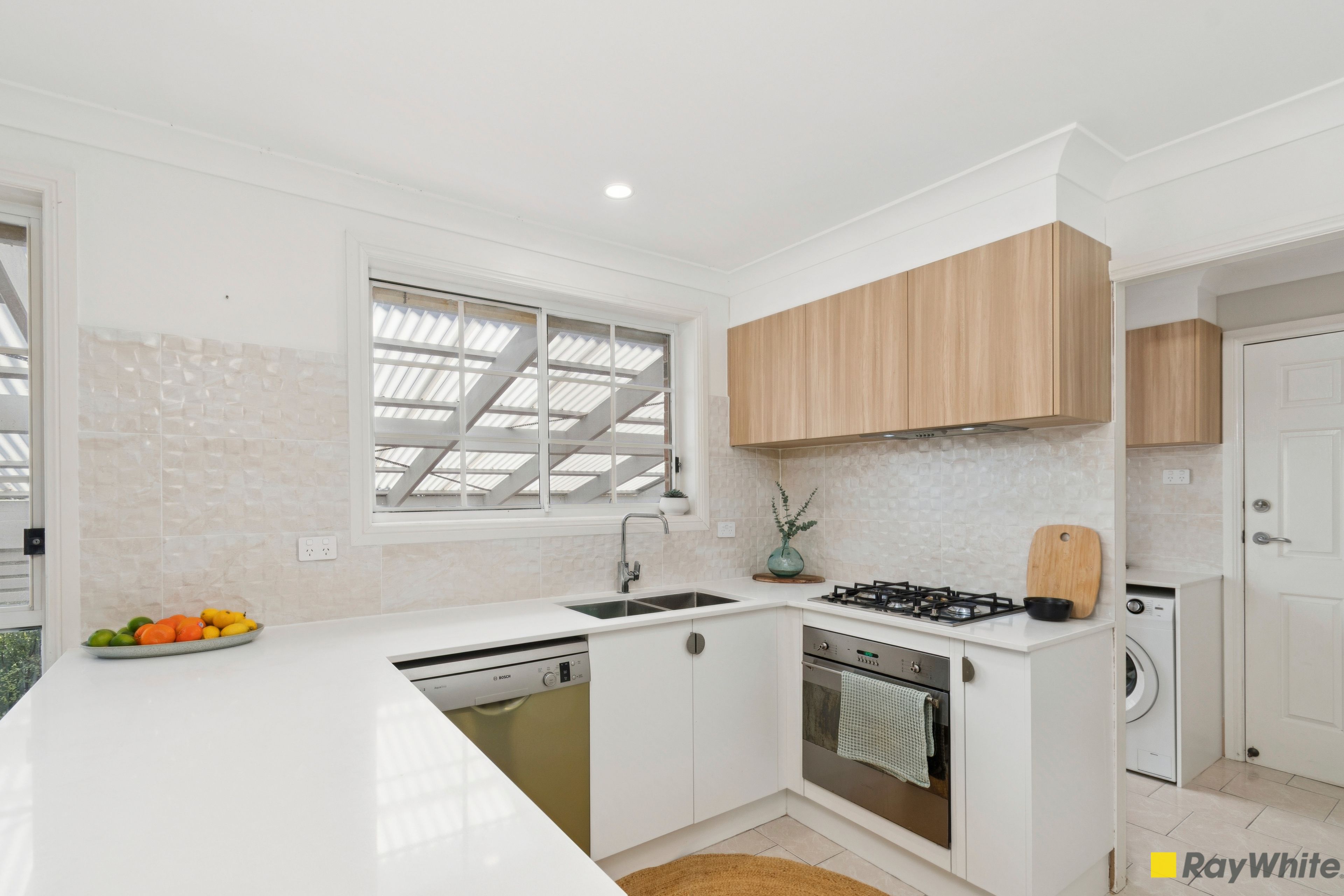 4/45 Campbell Street — photo 6 of 11