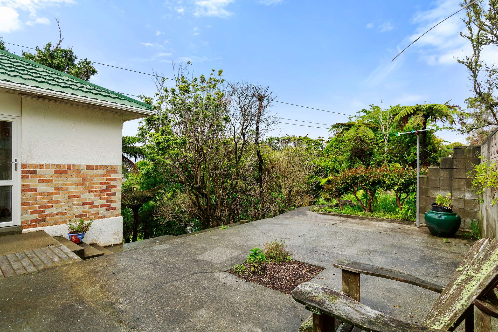 112 Korokoro Road photo 15