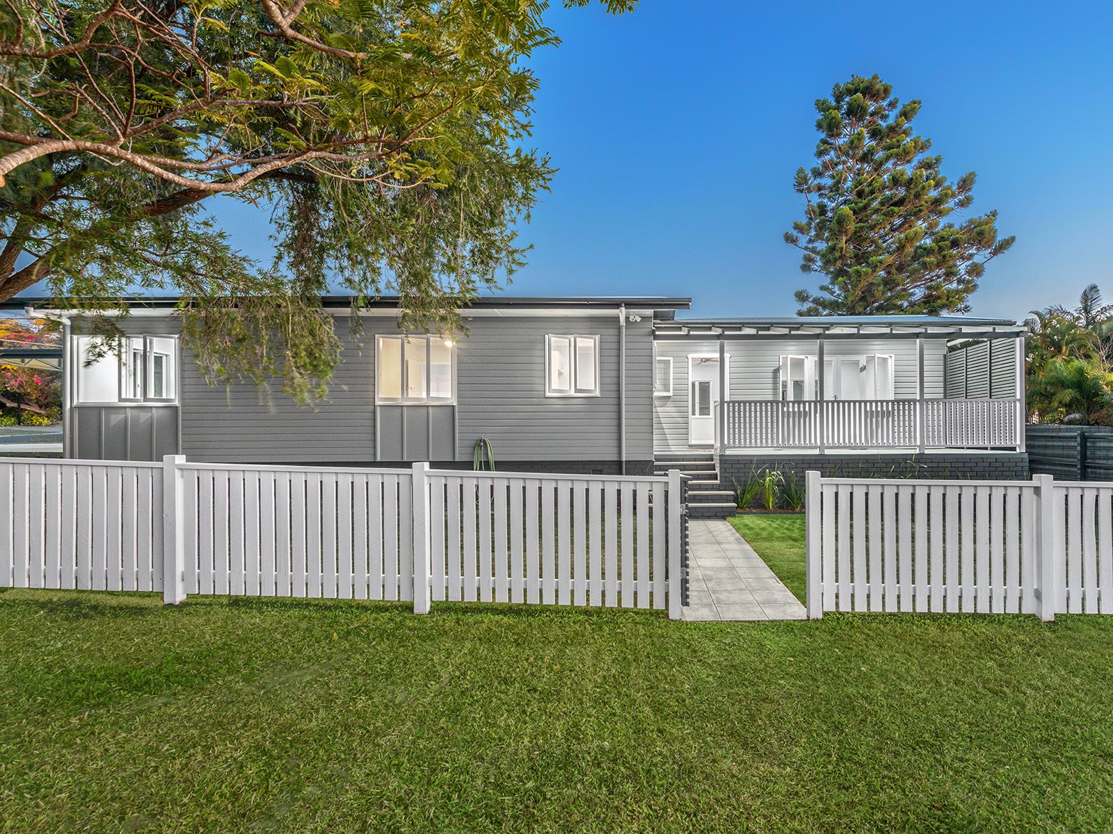 10 Frankit Street, Wavell Heights, QLD 4012