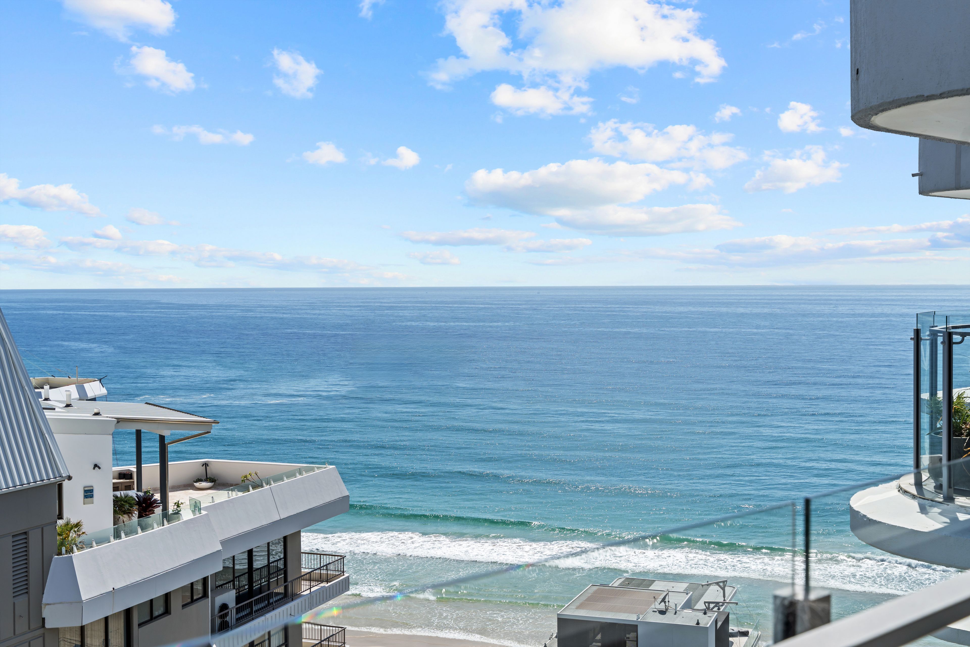 3540 Main Beach Parade
