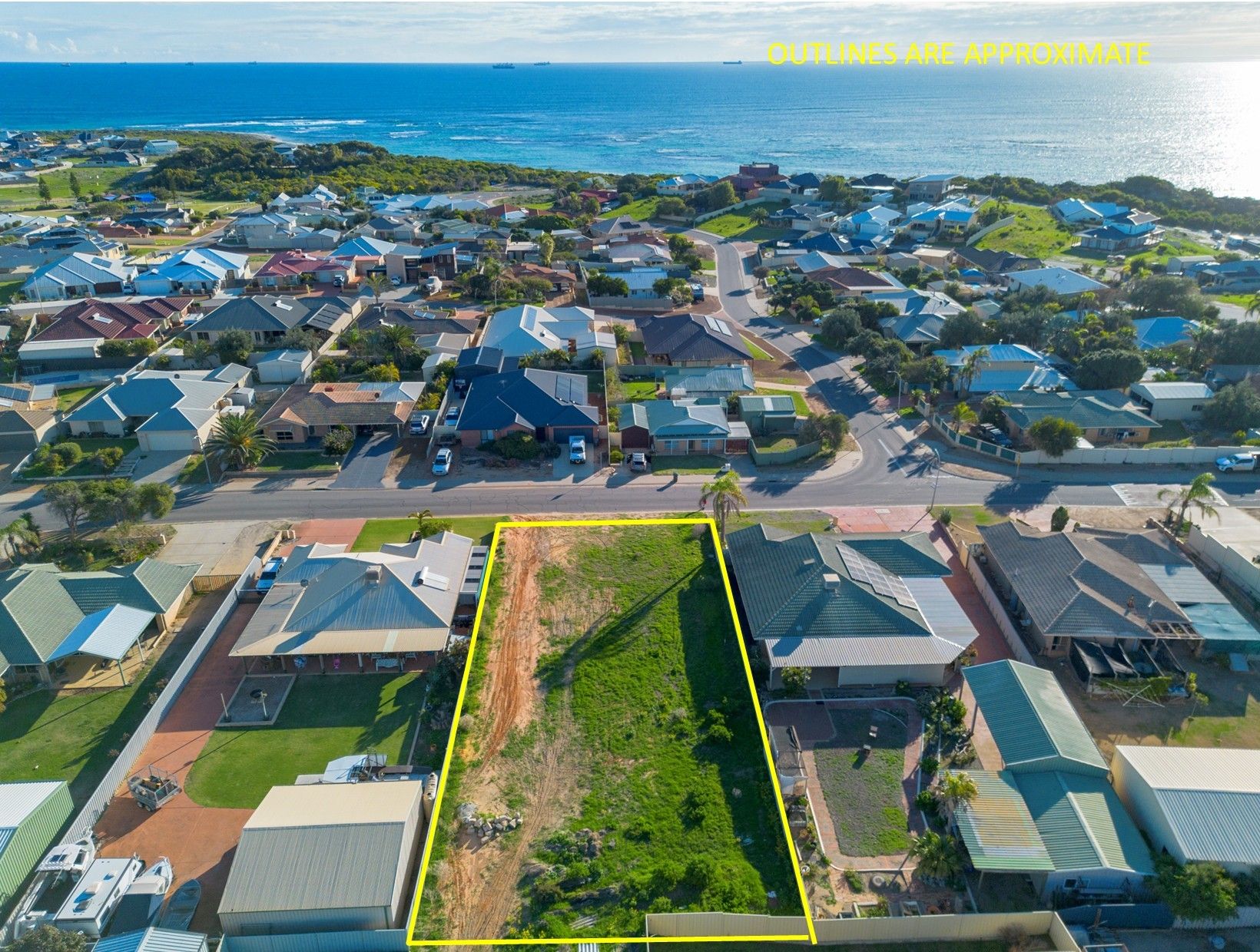28 Hillview Drive, Drummond Cove, WA 6532