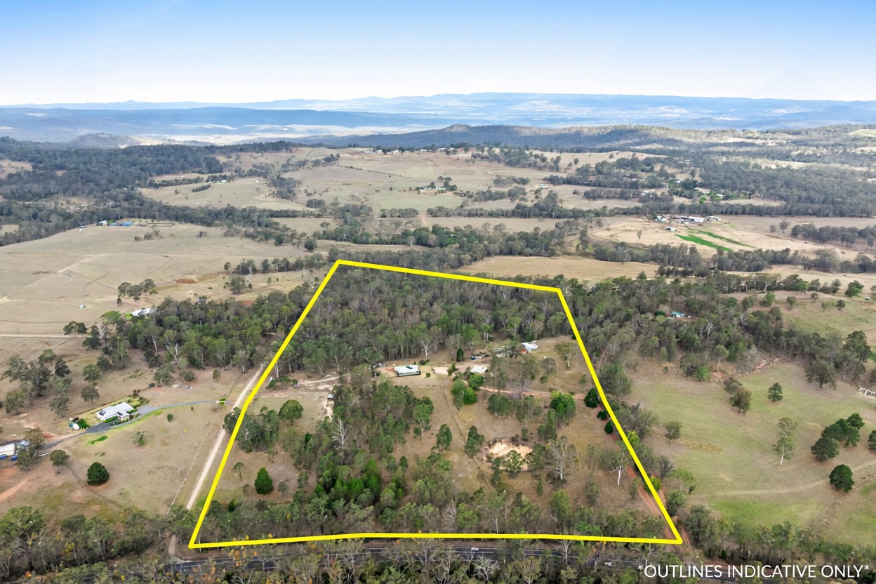 9371 New England Highway, Geham, QLD 4352